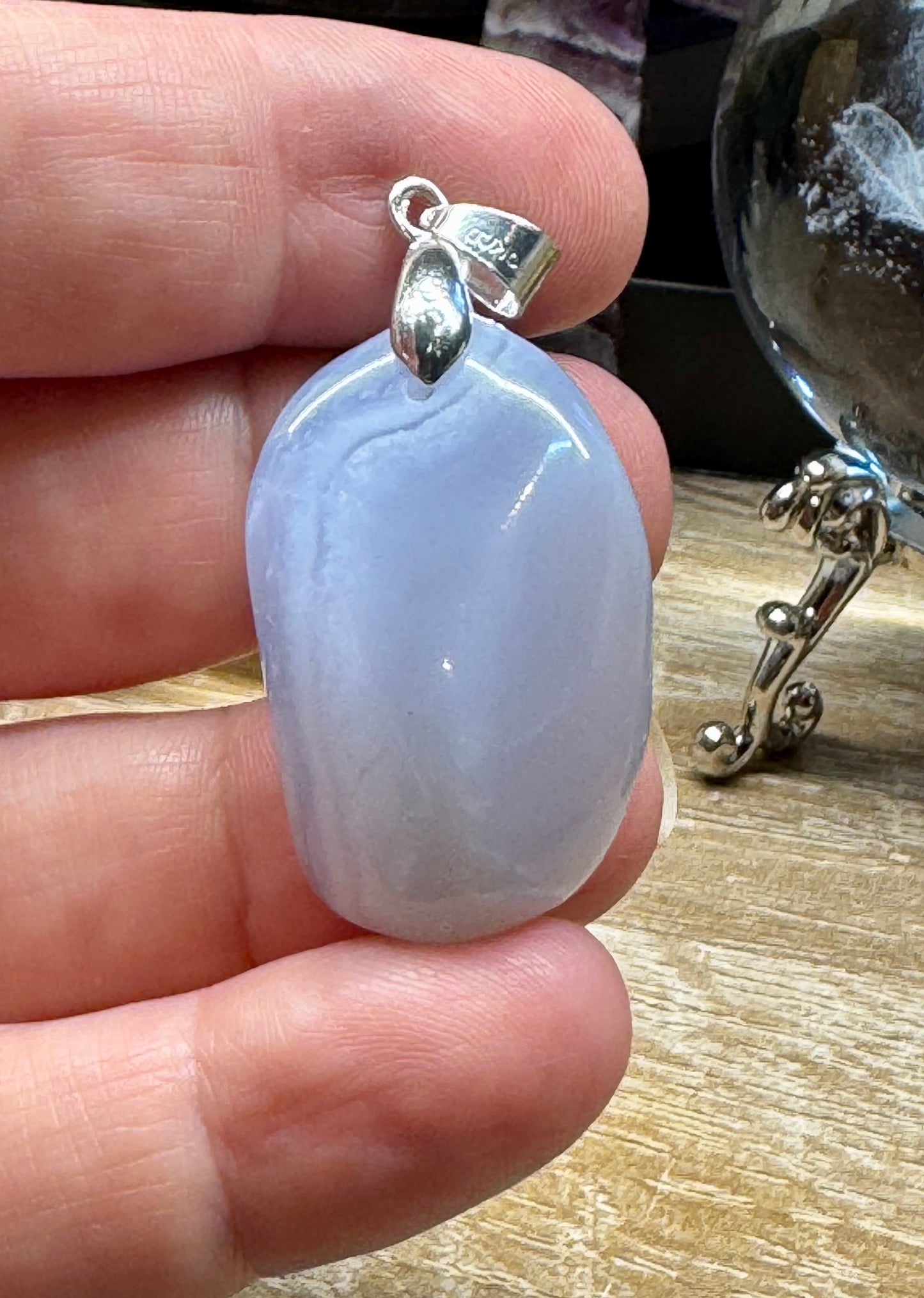 Pendentif de Calcédoine Bleue