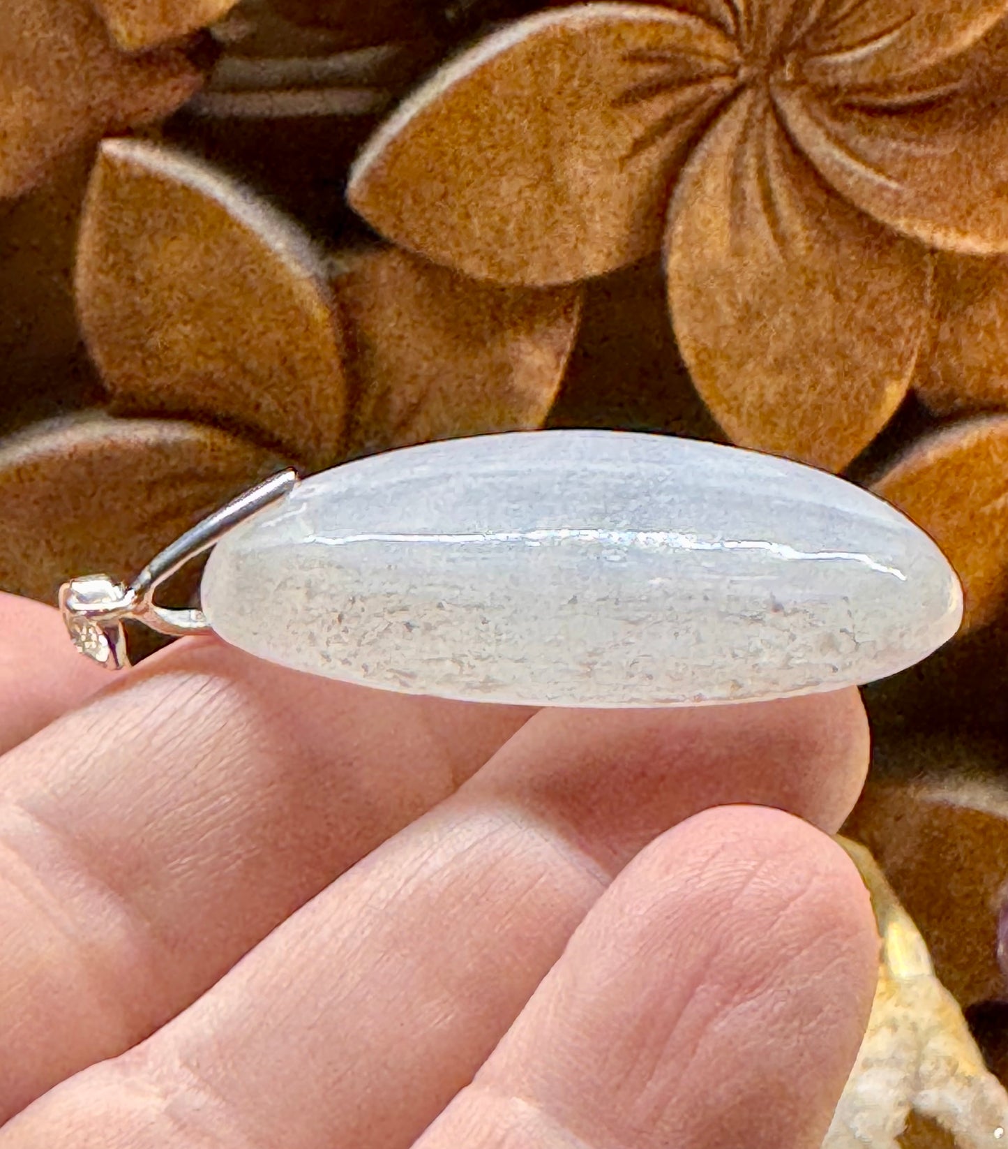 Pendentif en sélénite