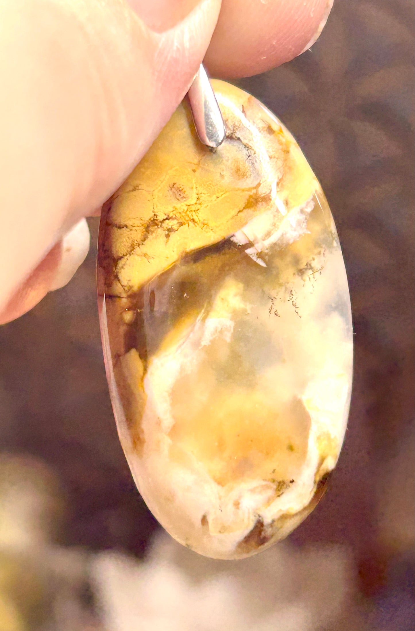 Pendentif d’opale dendrite miel