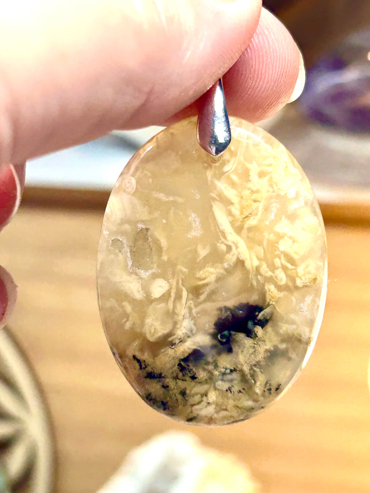 Pendentif d’agate dendrite de tigre
