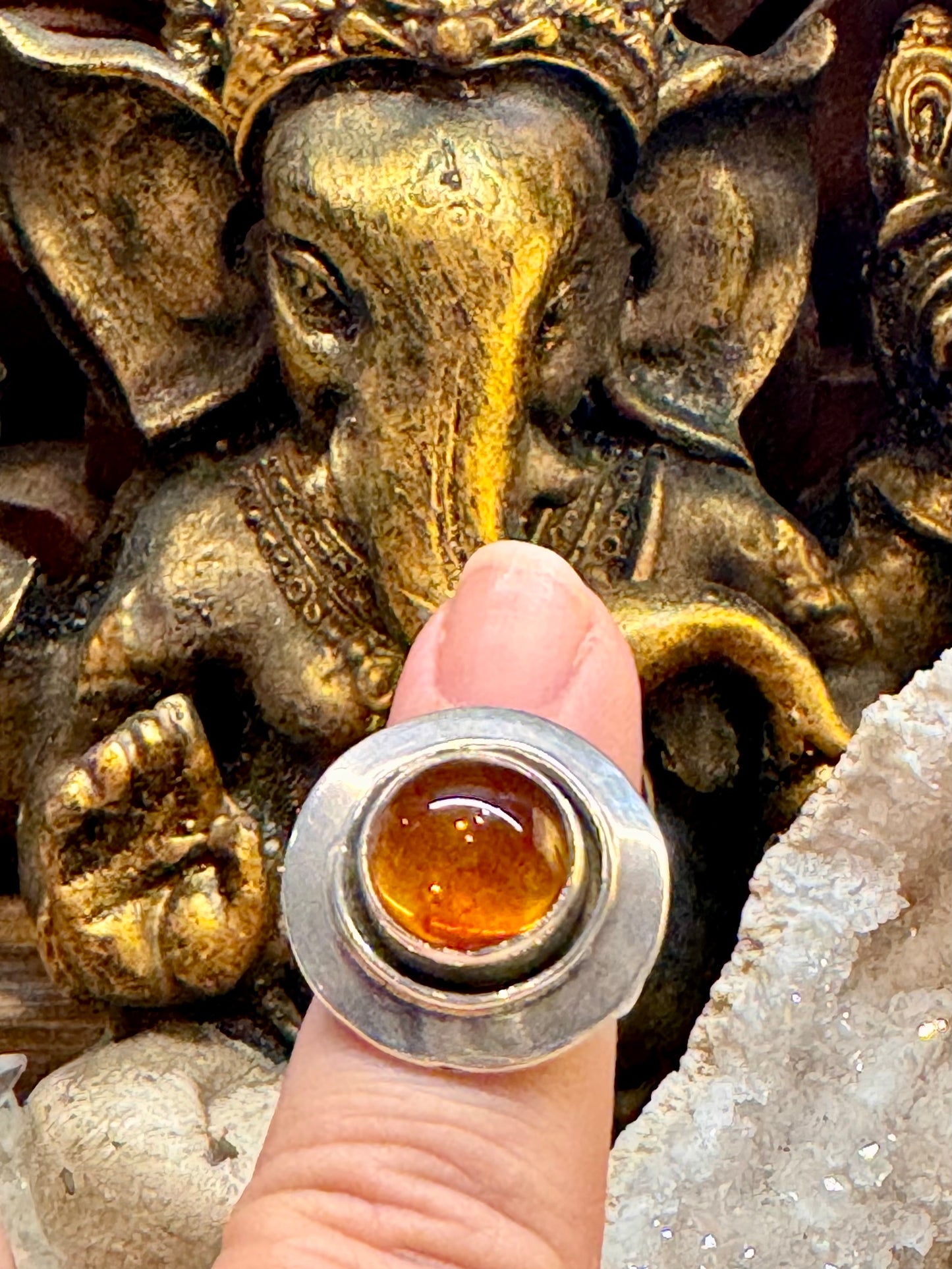Bague en ambre T51