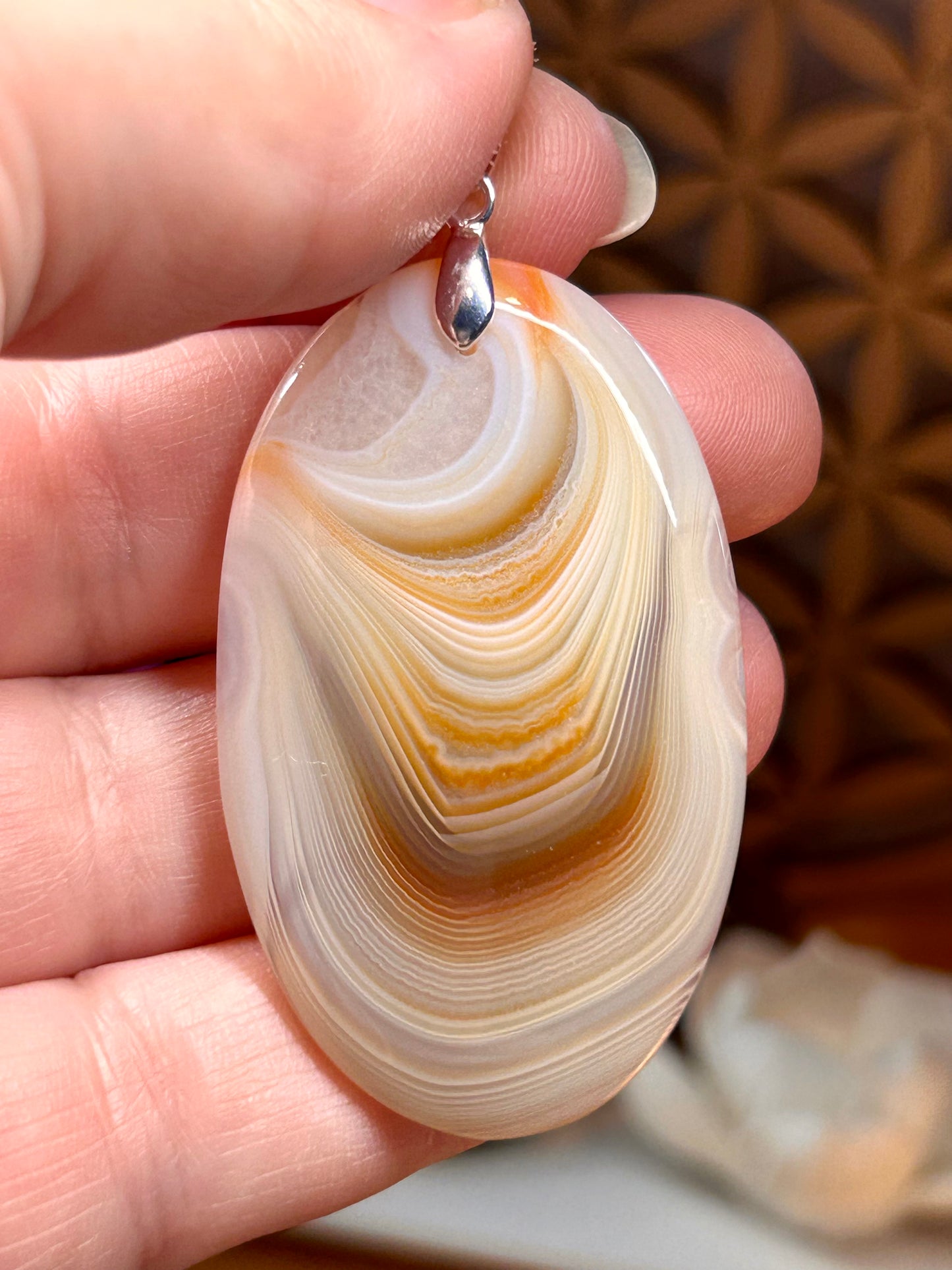 Pendentif d’agate rubanée