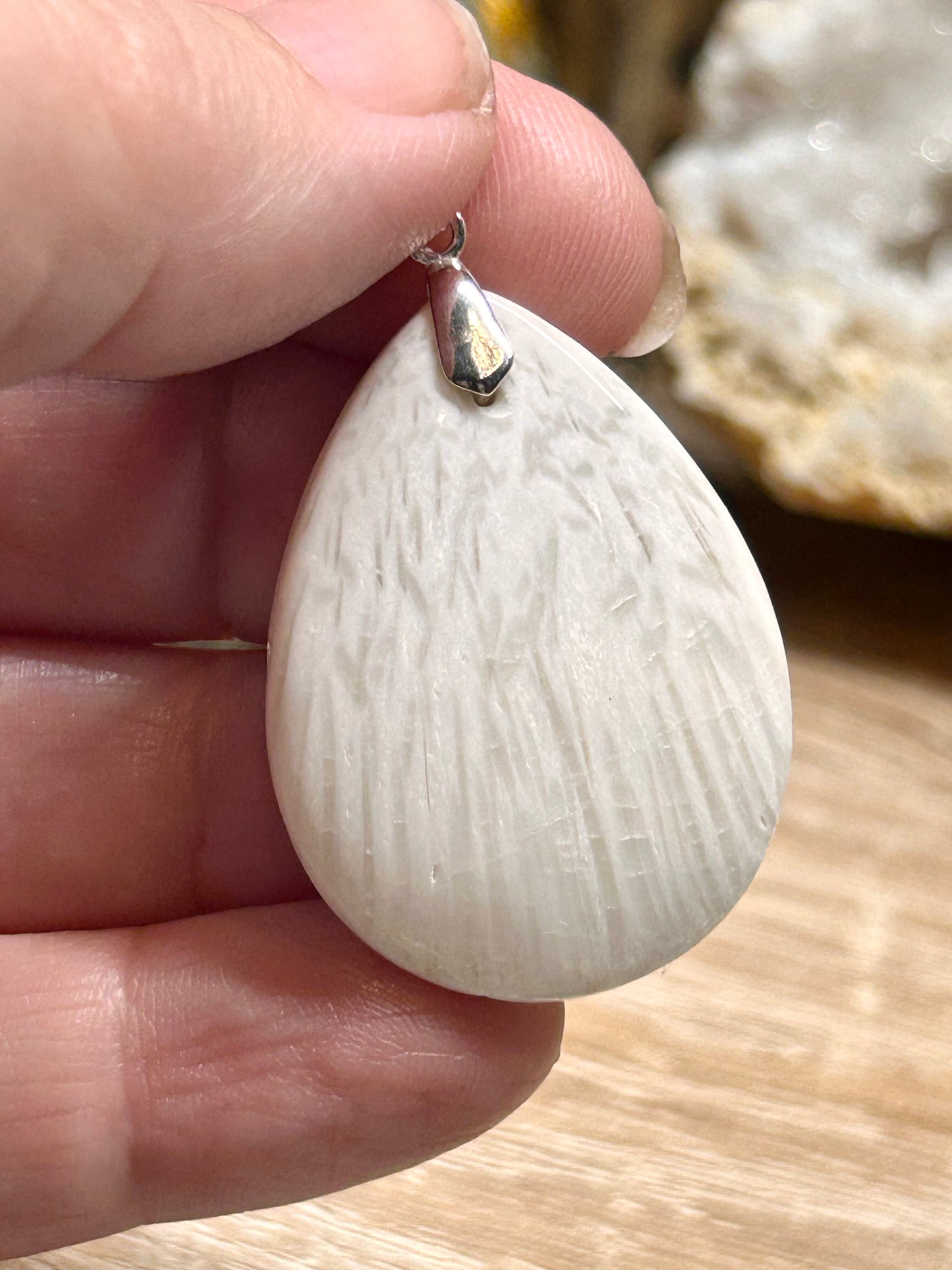 Pendentif de scolécite