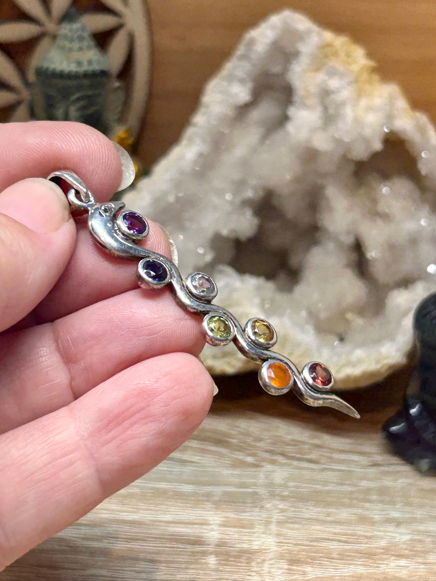 Pendentif en argent serpent et chakras