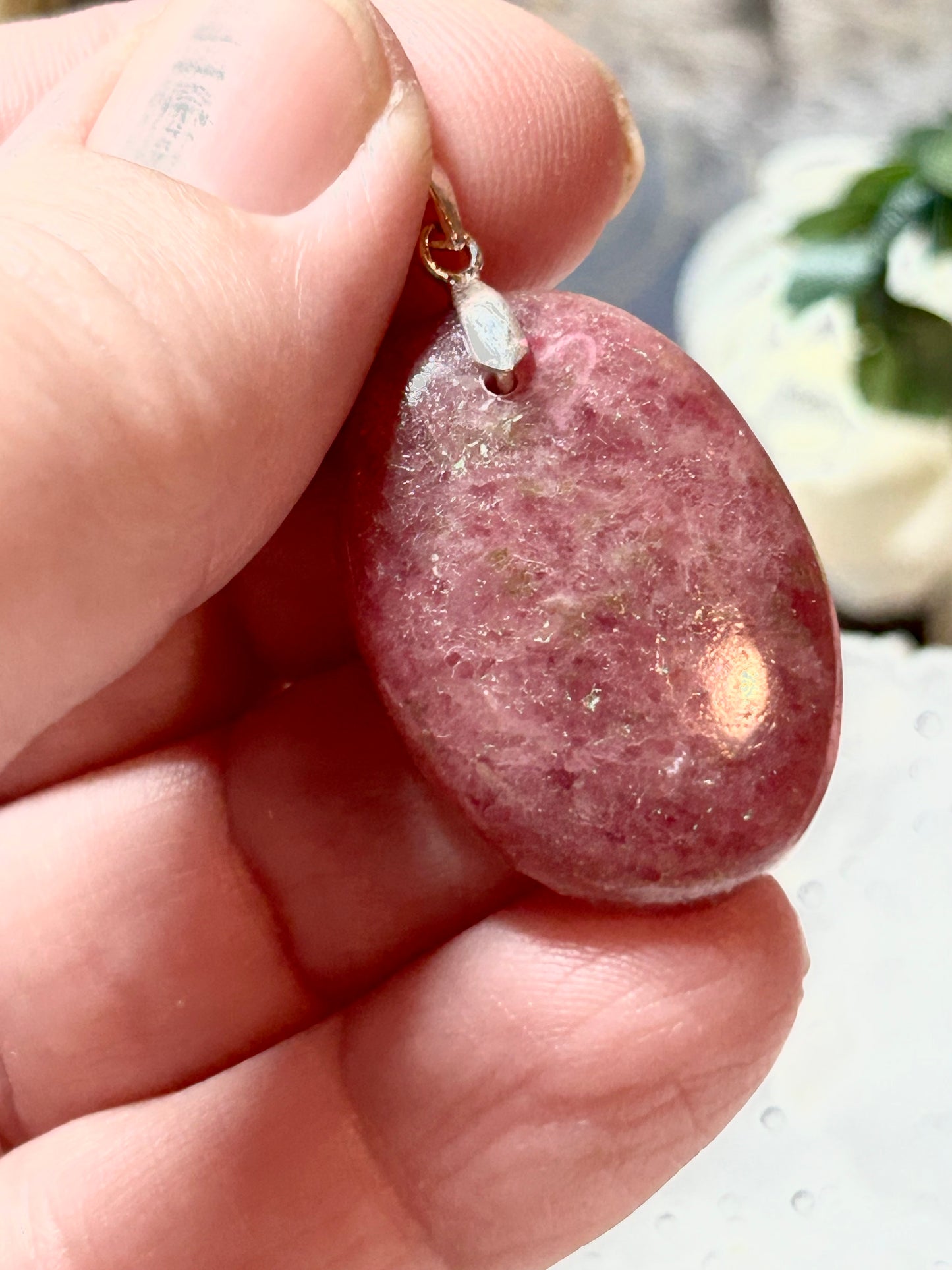 Pendentif de rhodonite rose