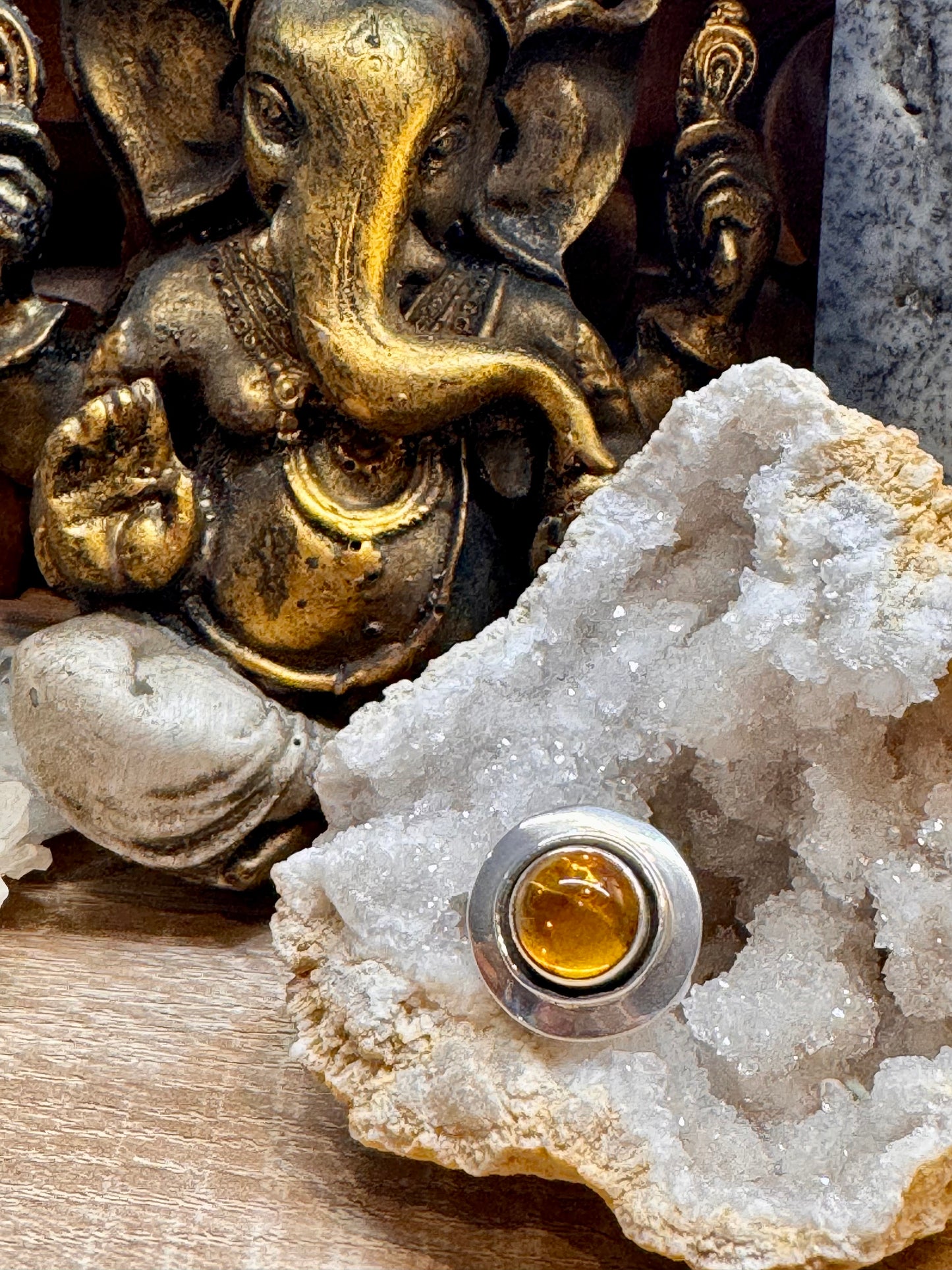 Bague en ambre T51