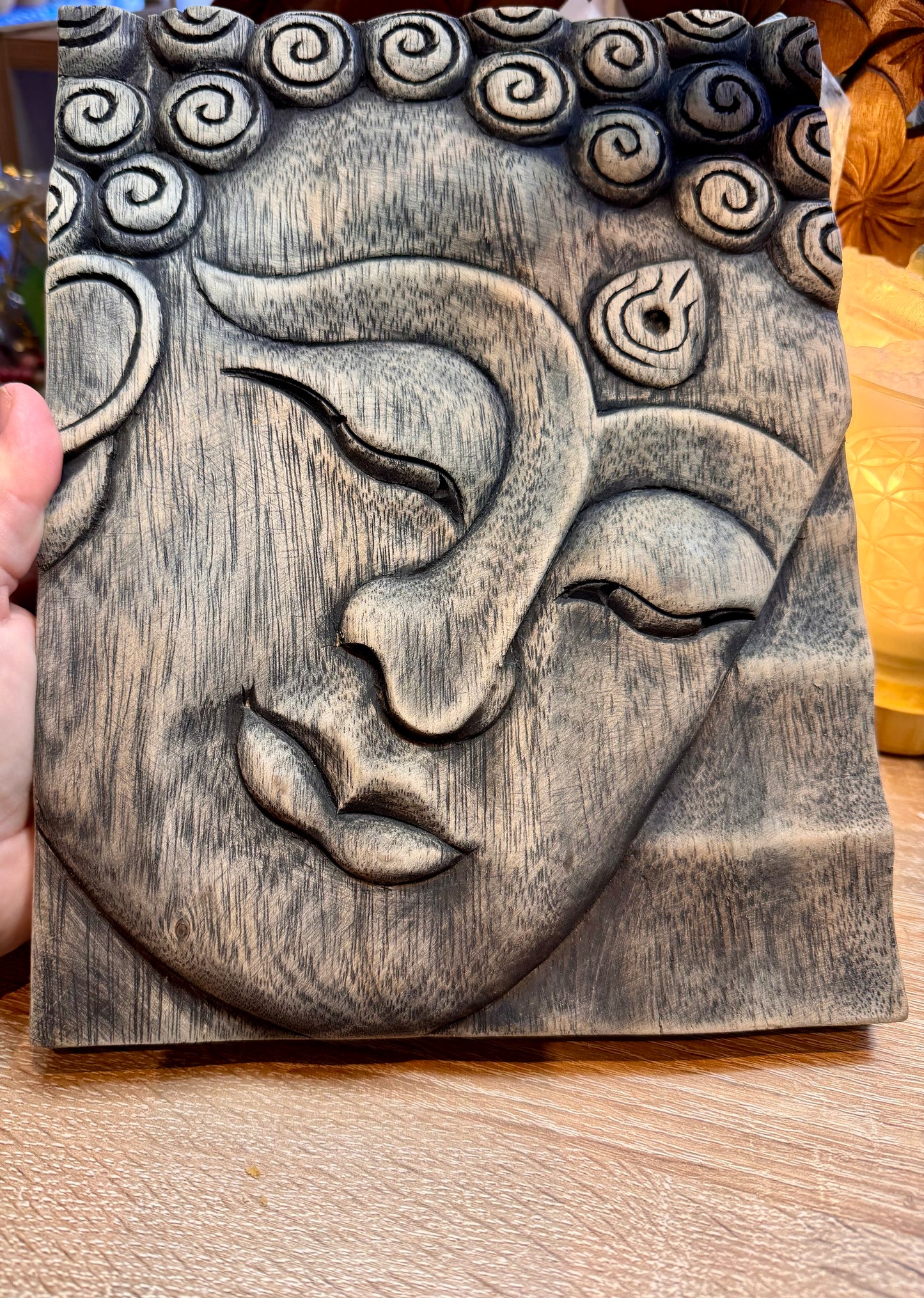 Cadre Bouddha en bois sculpté
