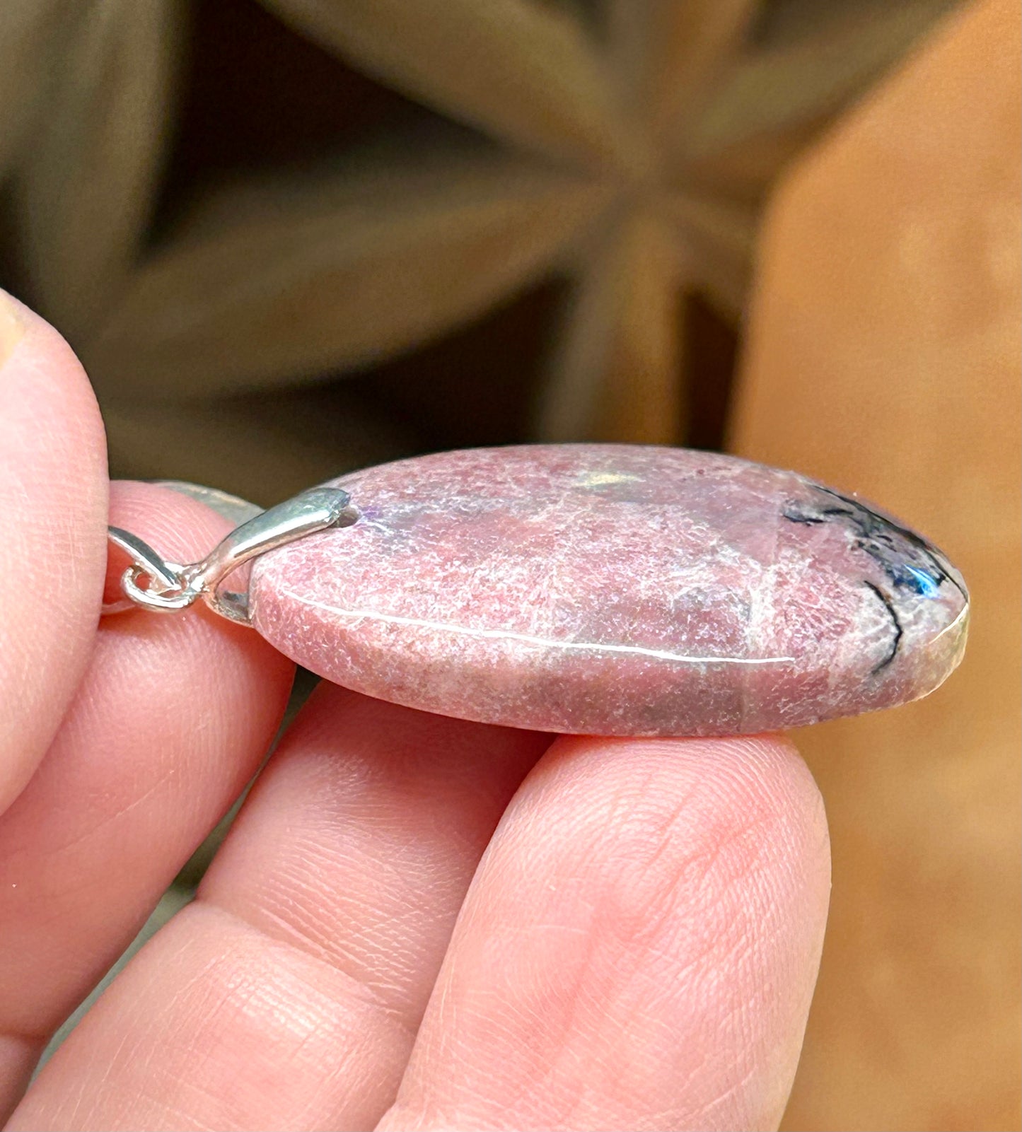 Pendentif de rhodonite