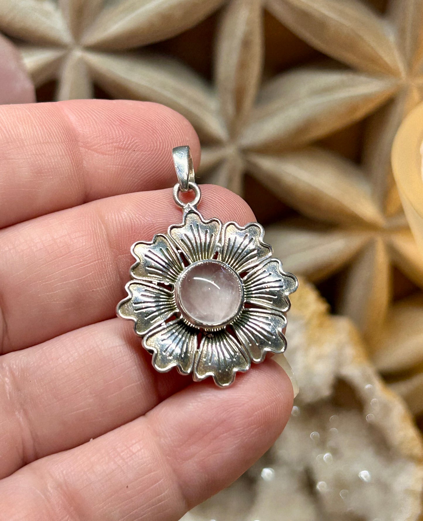 Pendentif en argent et quartz rose