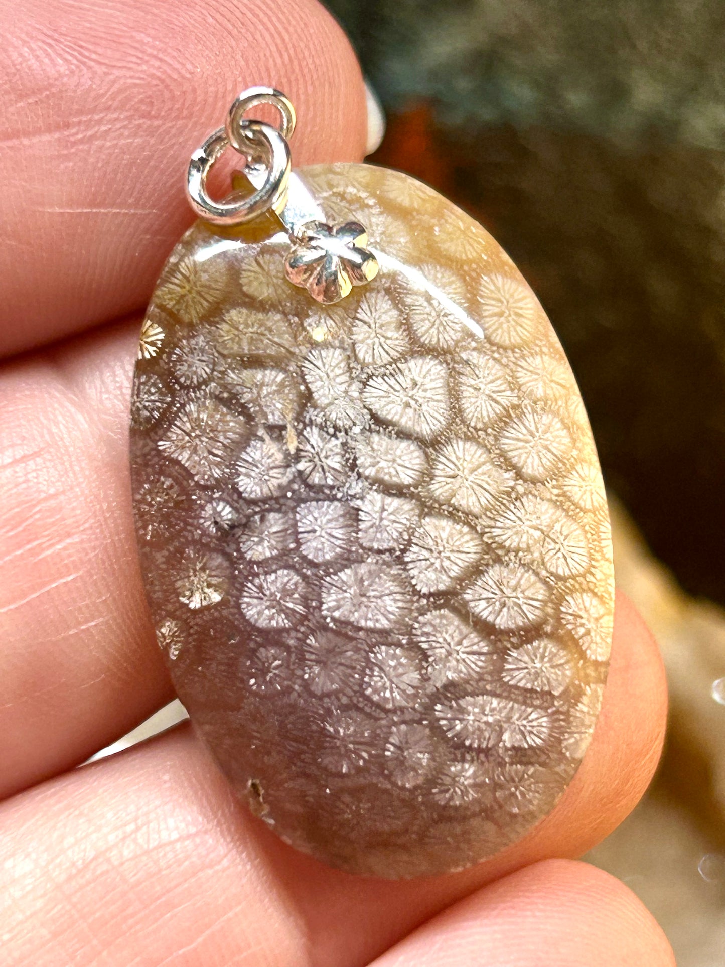 Pendentif de corail fossilisé 3