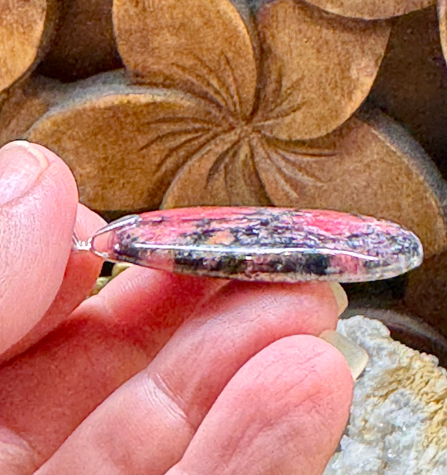 Pendentif de rhodonite