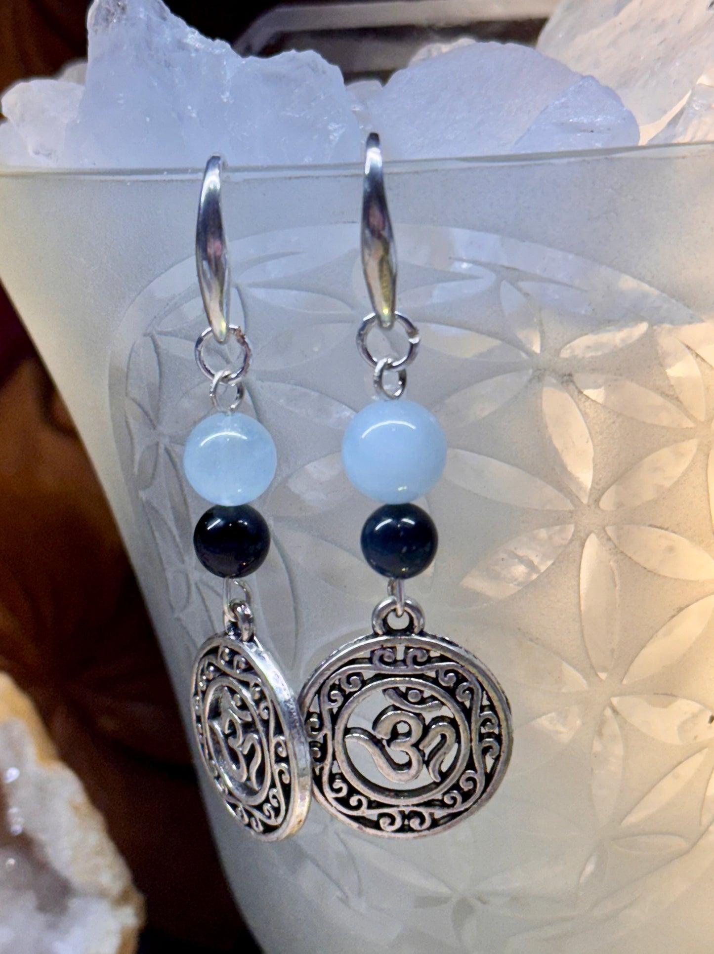 Boucles d’oreilles Ôm