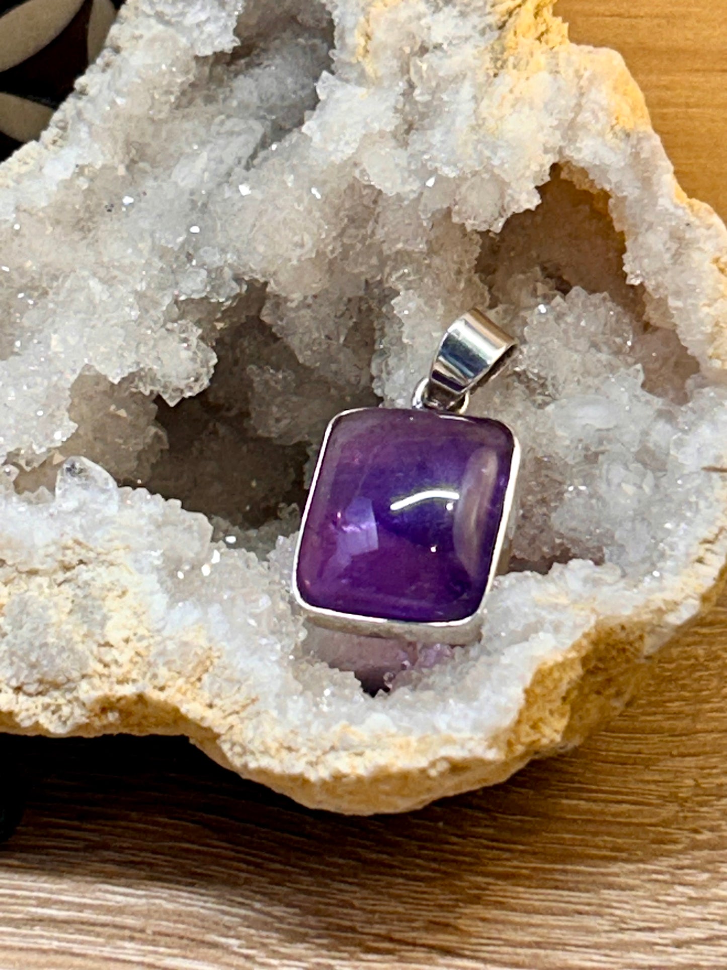 Pendentif en améthyste