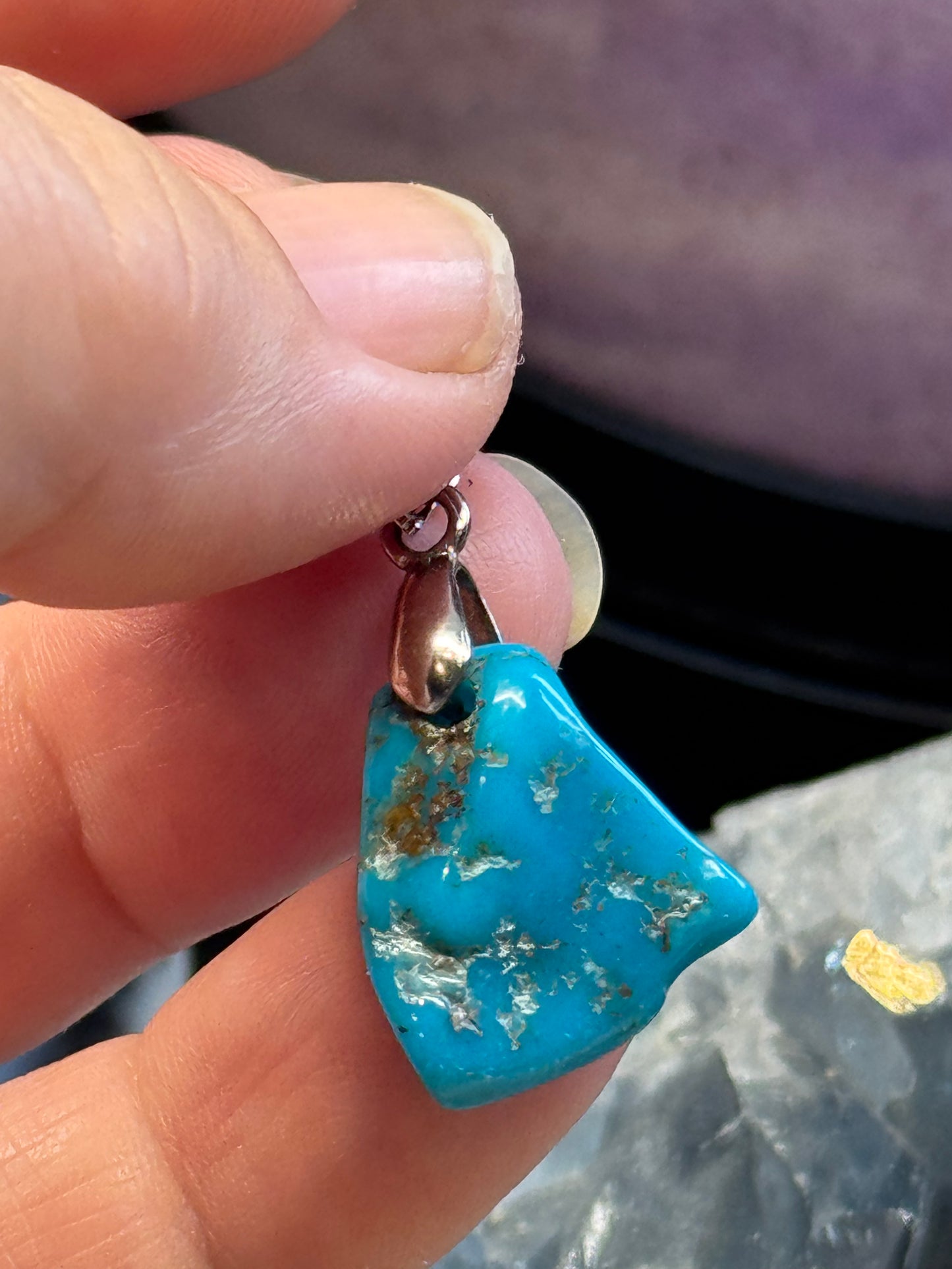 Pendentif en Turquoise stabilisée