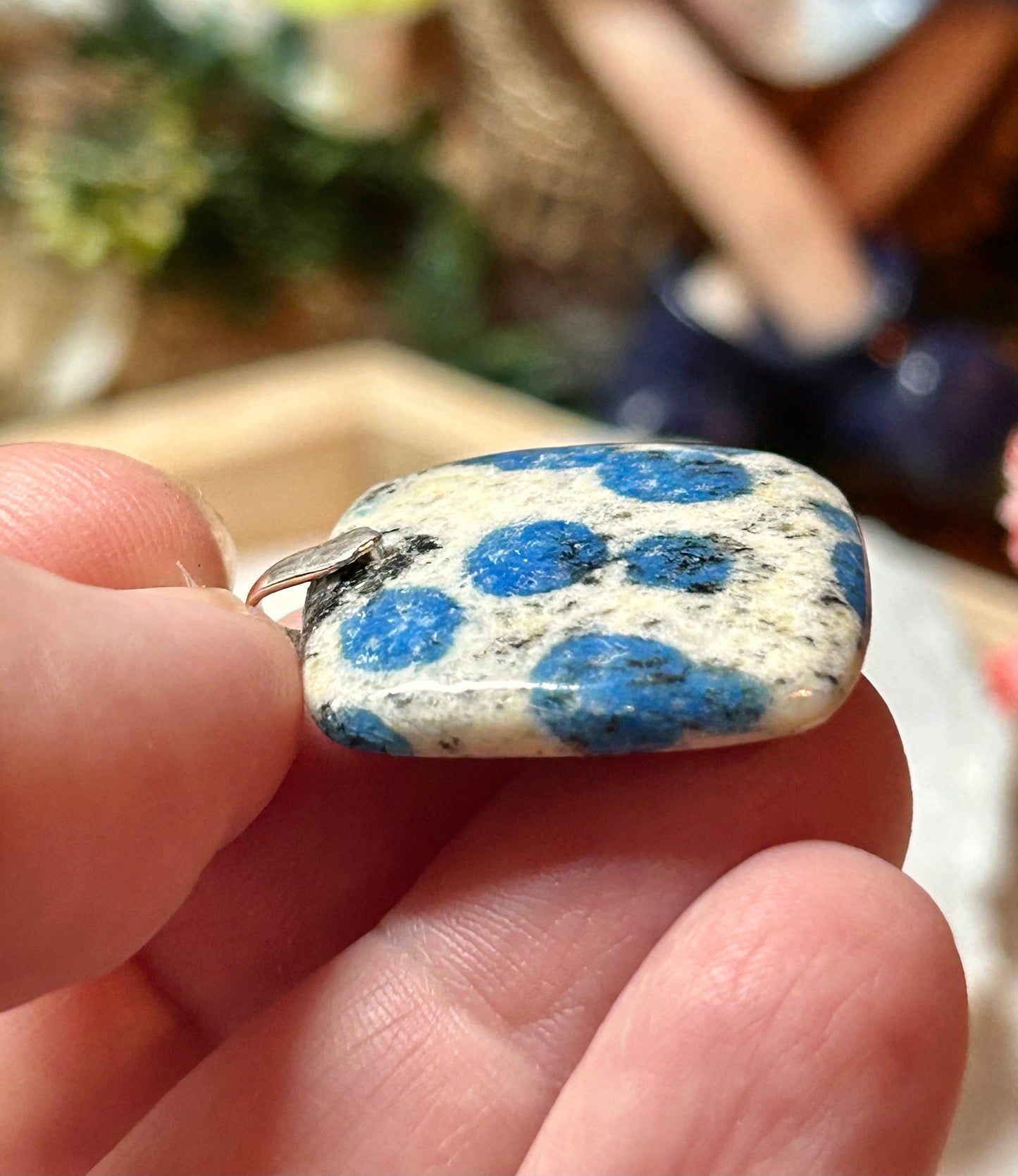 Pendentif de jaspe K2