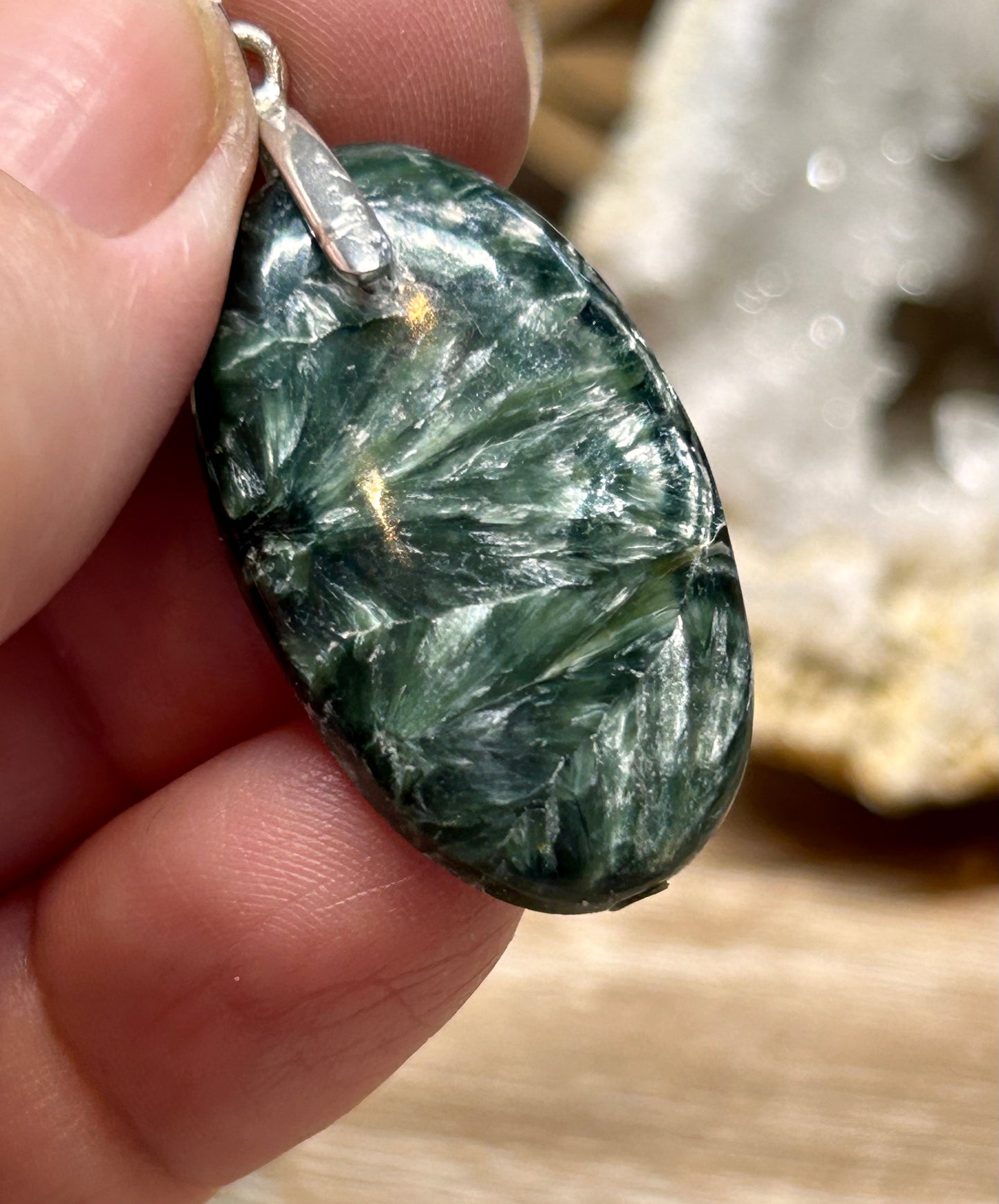 Pendentif de séraphinite