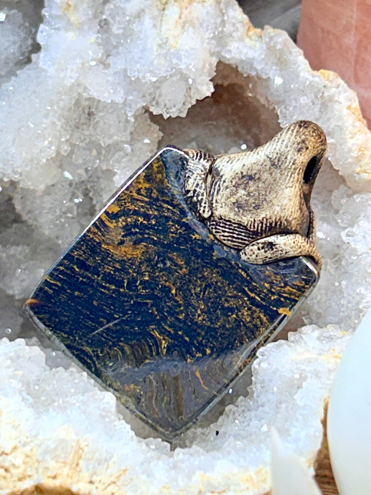 Pendentif en bronzite