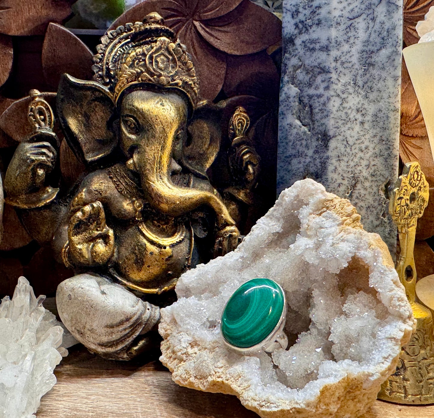 Bague en argent et malachite