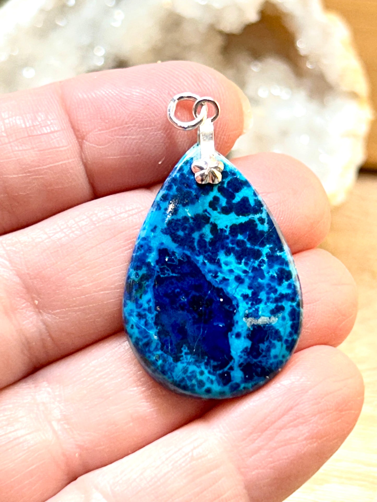 Pendentif de shattuckite d’Arizona