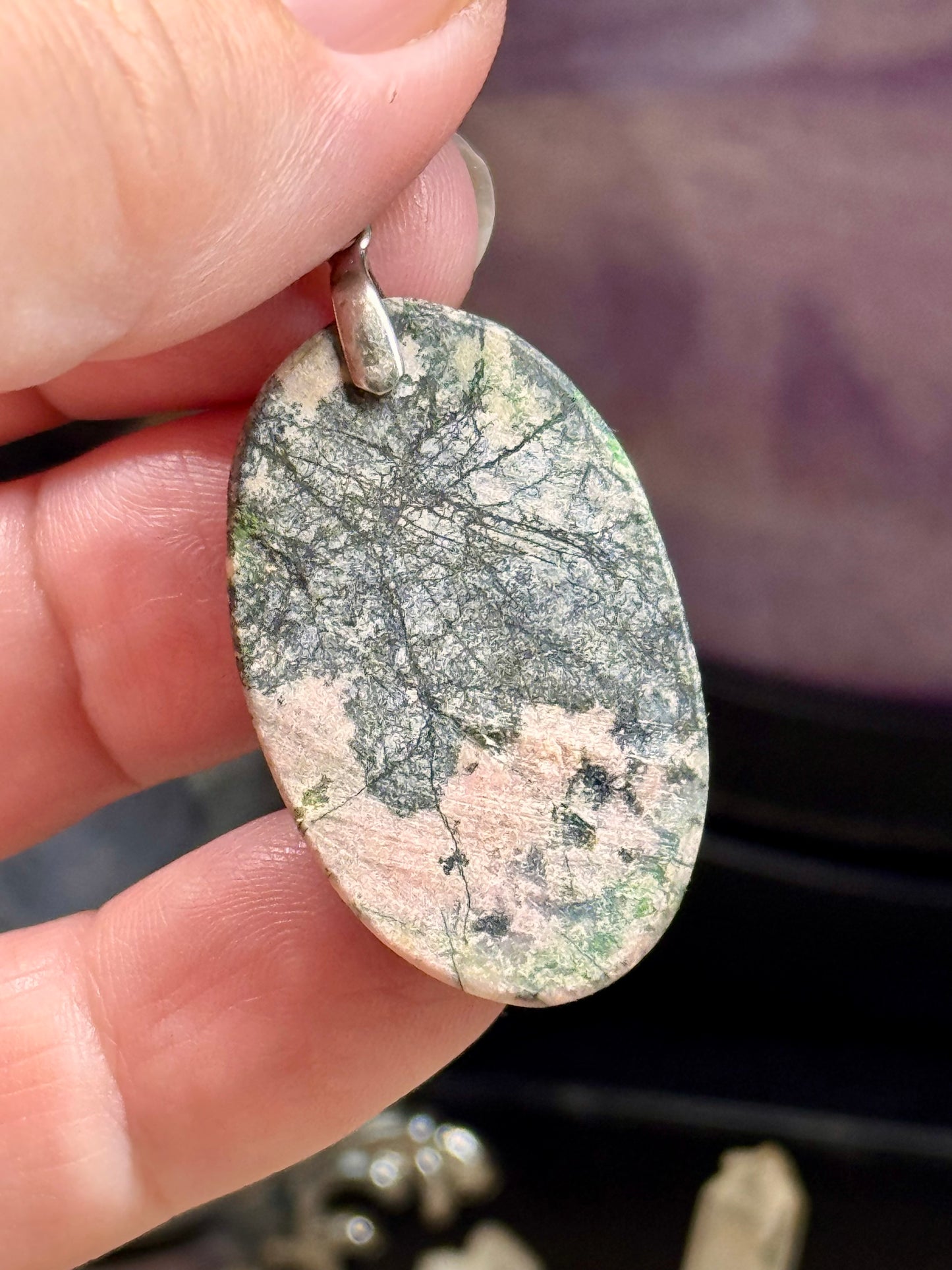 Pendentif de rhodonite