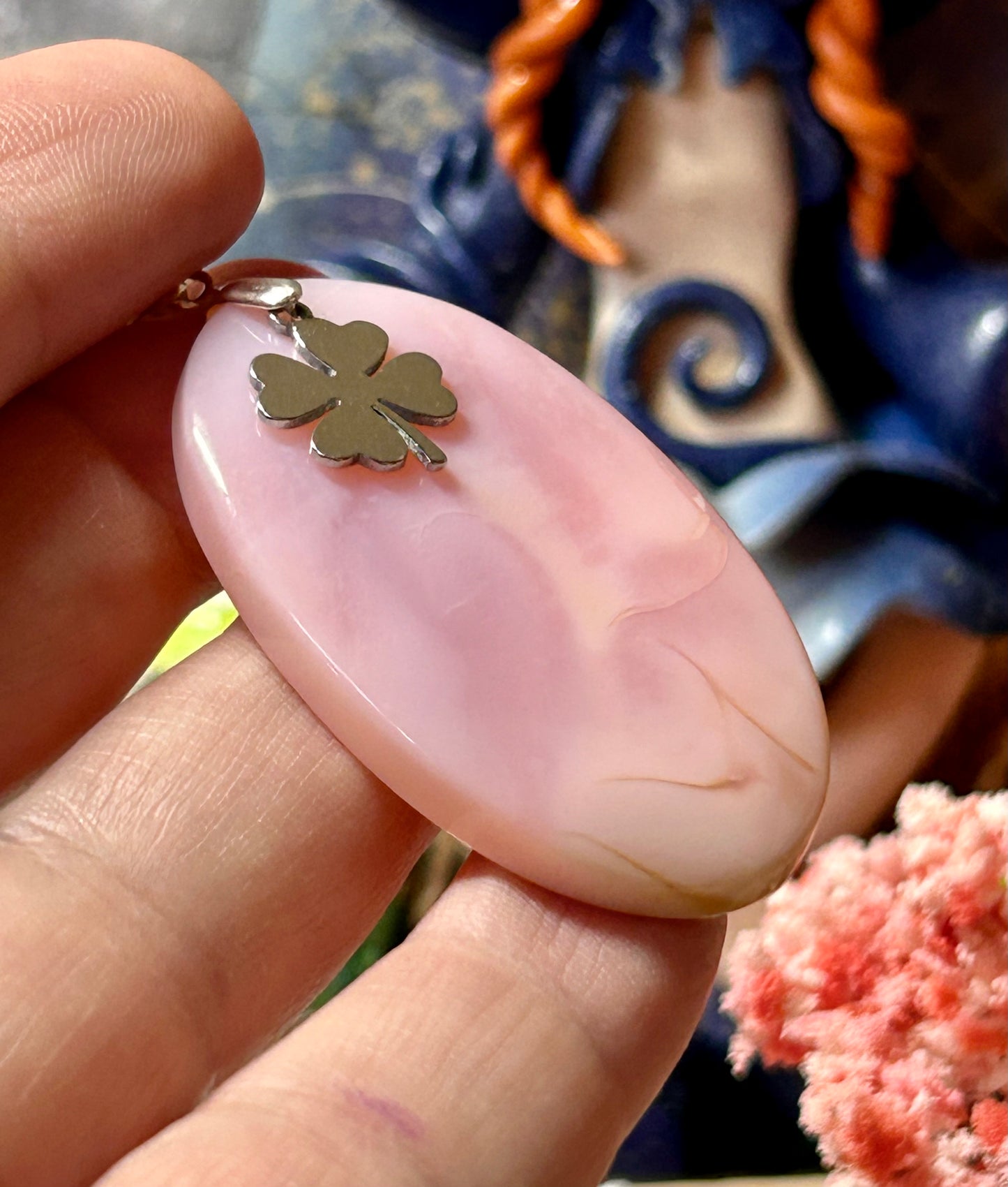 Pendentif d’opale rose