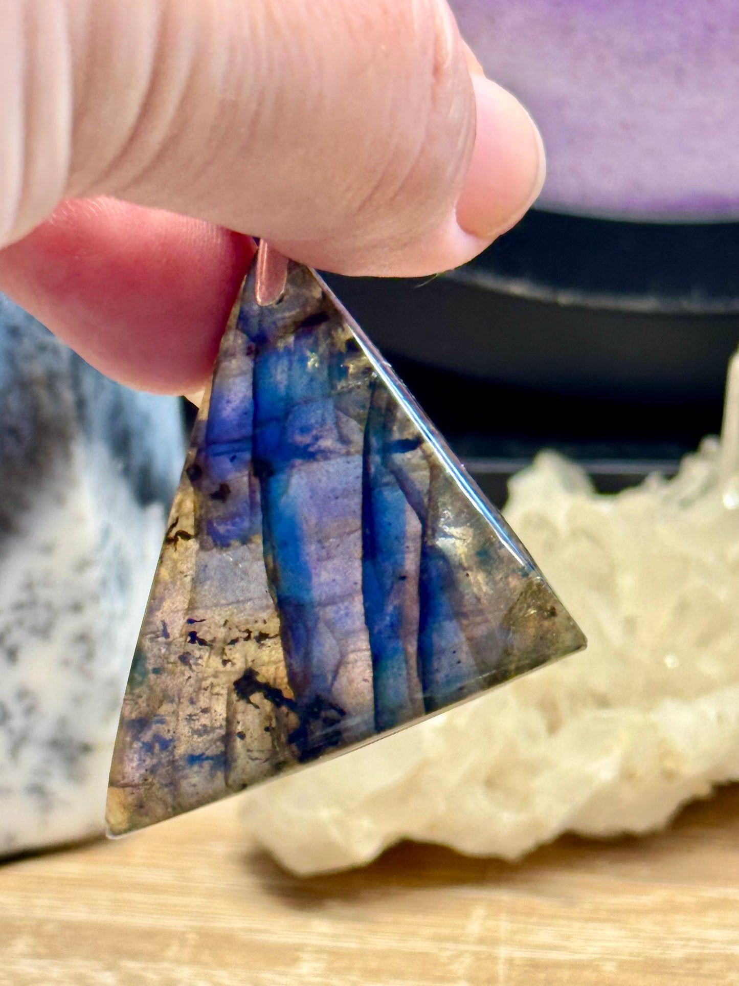 Pendentif de Labradorite triangle