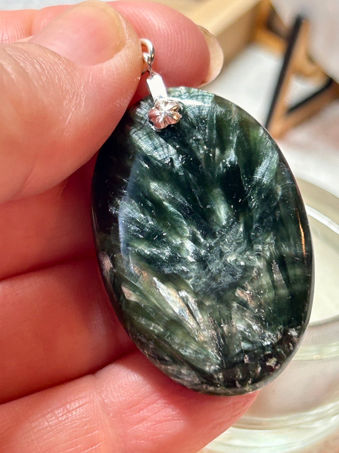 Pendentif de séraphinite