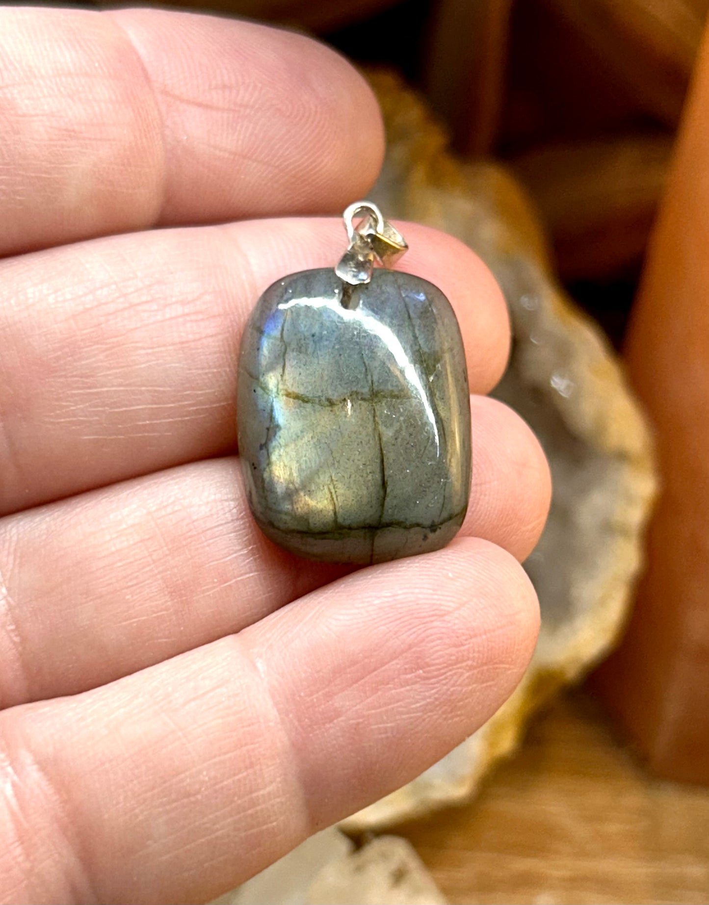 Pendentif de labradorite