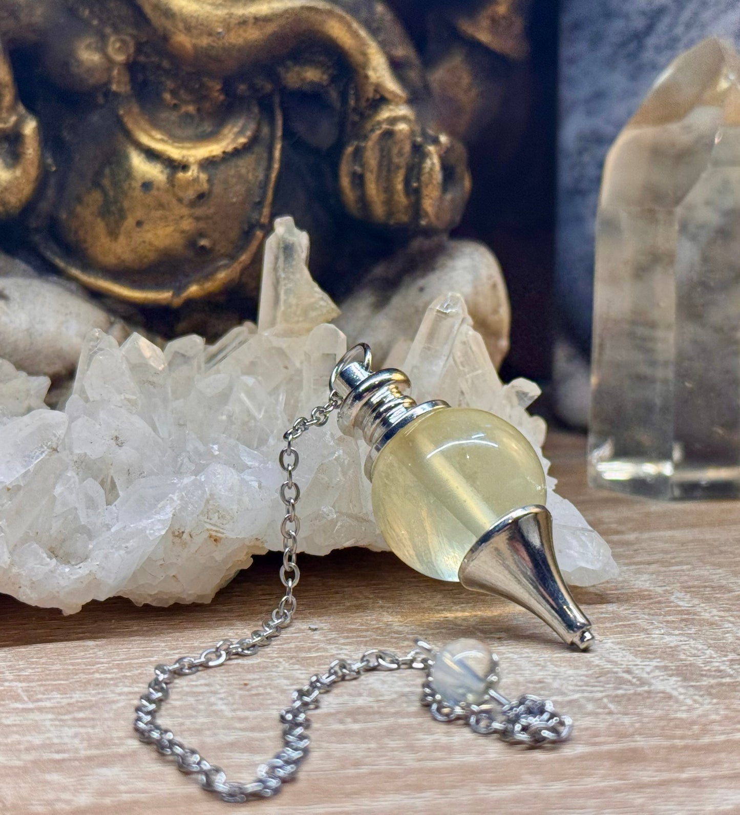 Pendule sphère en Citrine
