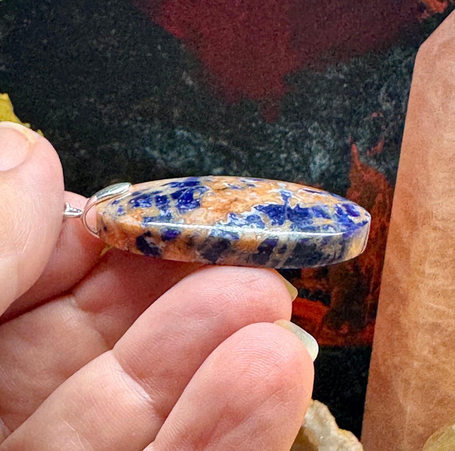 Pendentif de sodalite