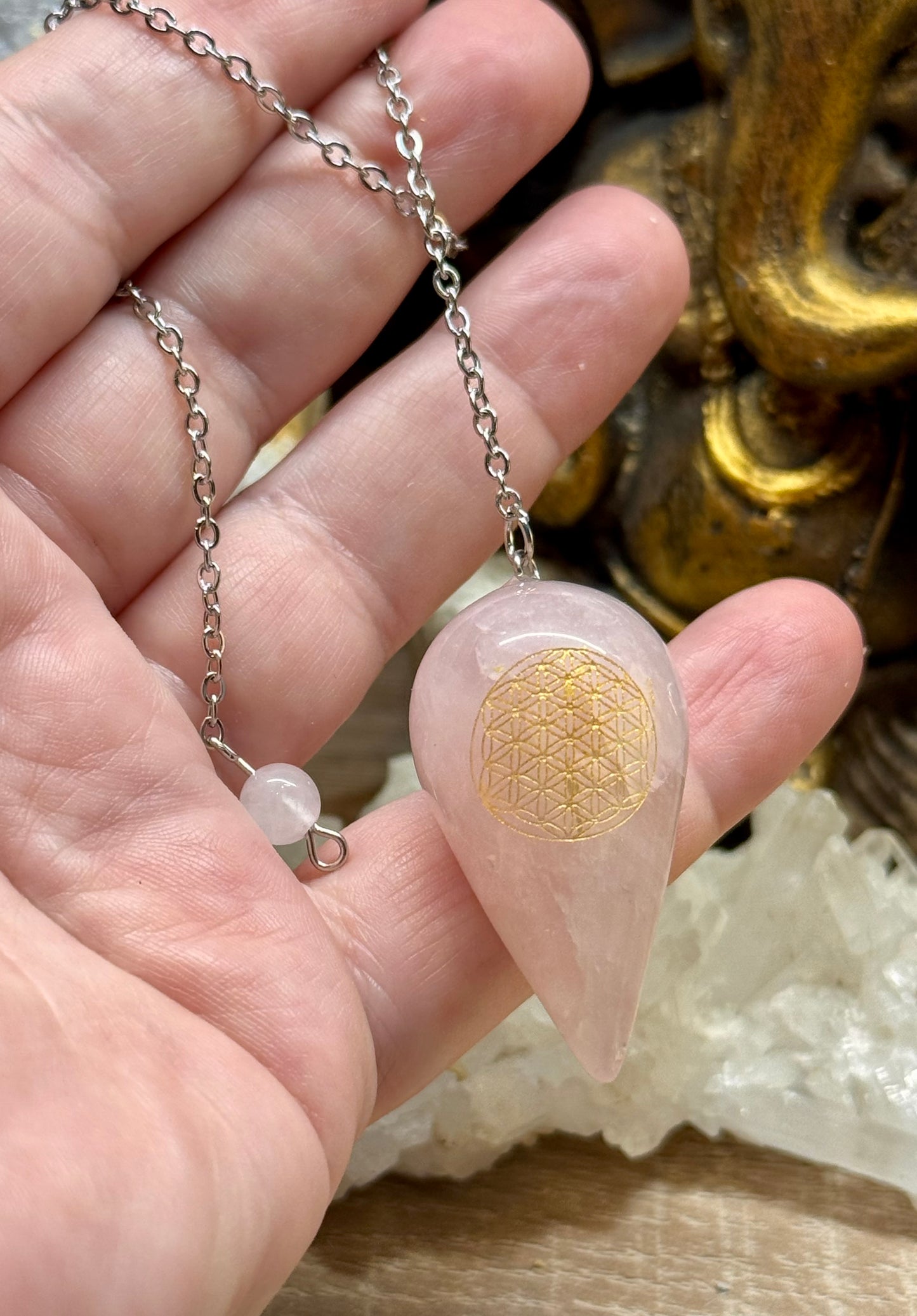 Pendule goutte gravé Quartz Rose