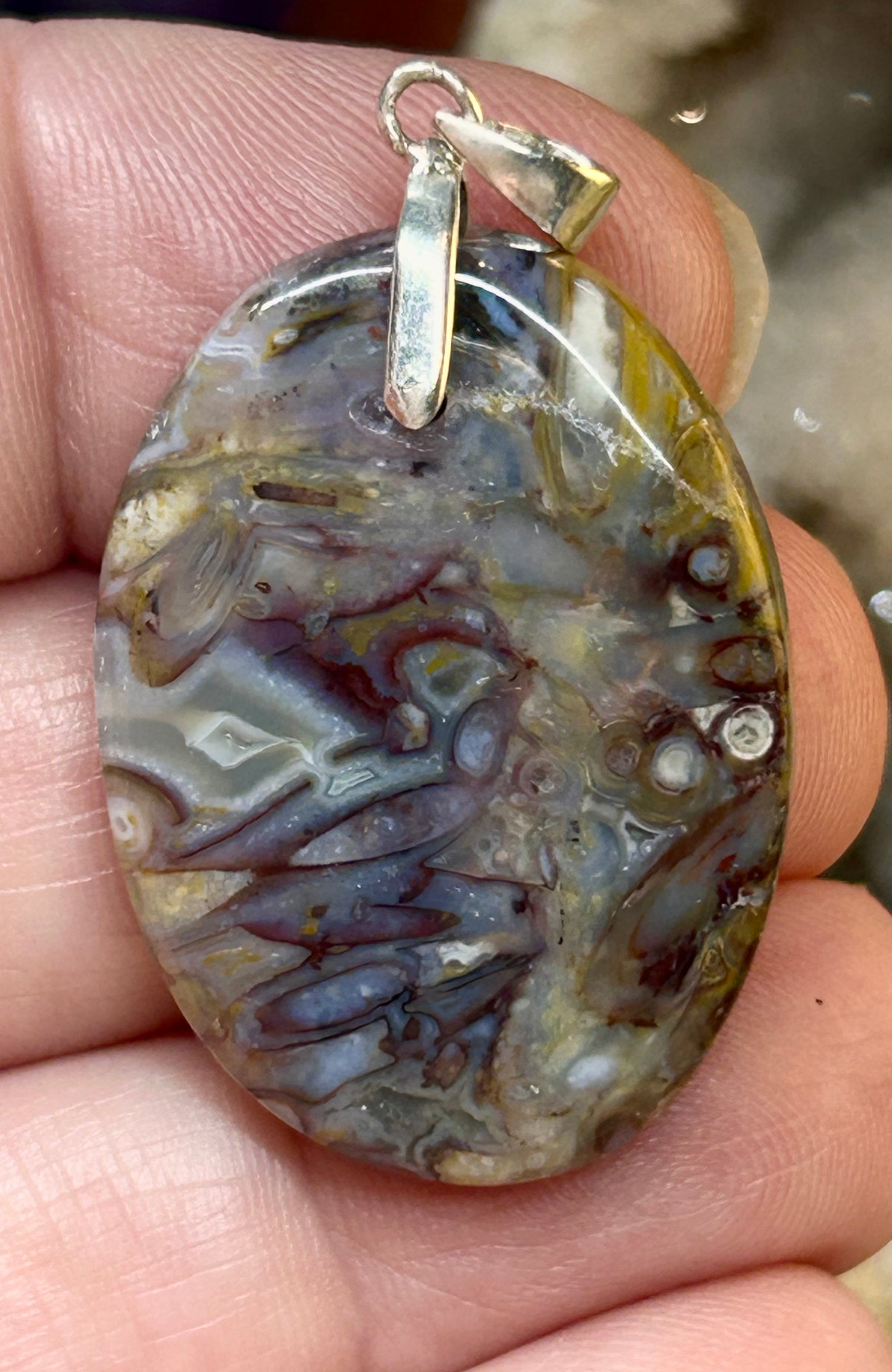 Pendentif d’agate racine de palmier jaune