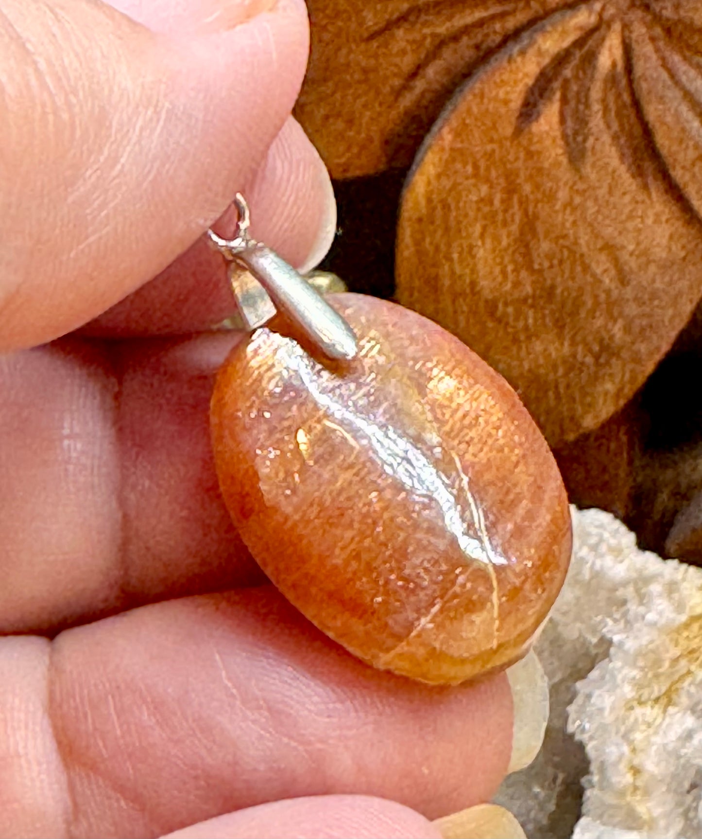 Pendentif de pierre du soleil extra