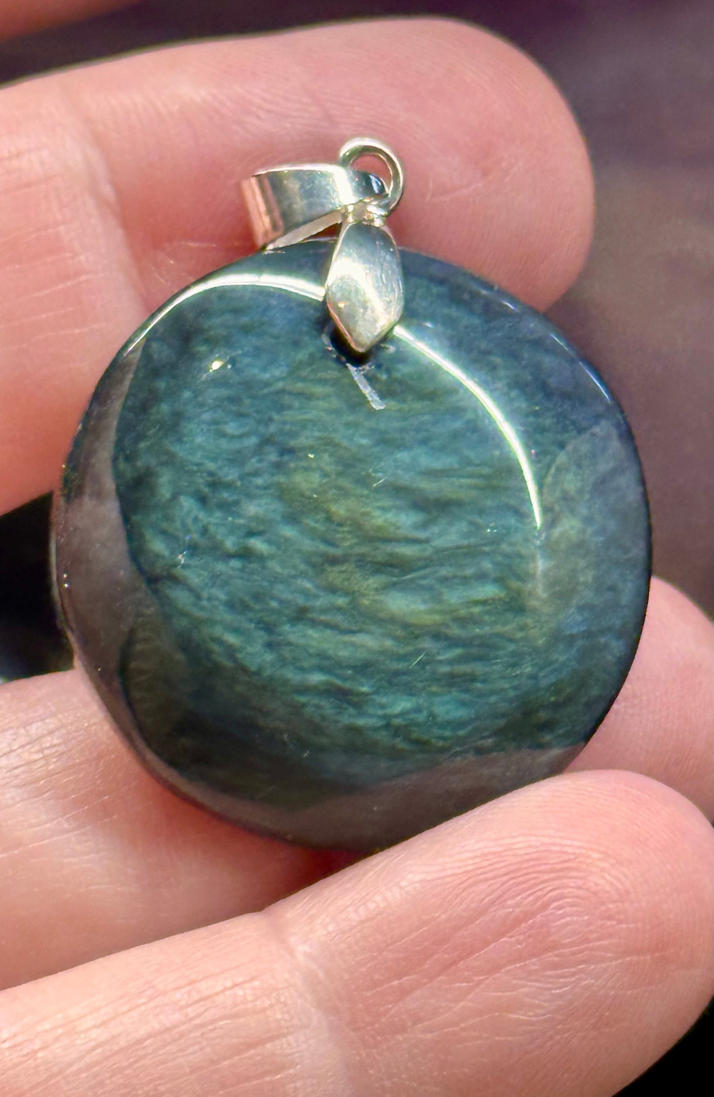 Pendentif en obsidienne mentogochol