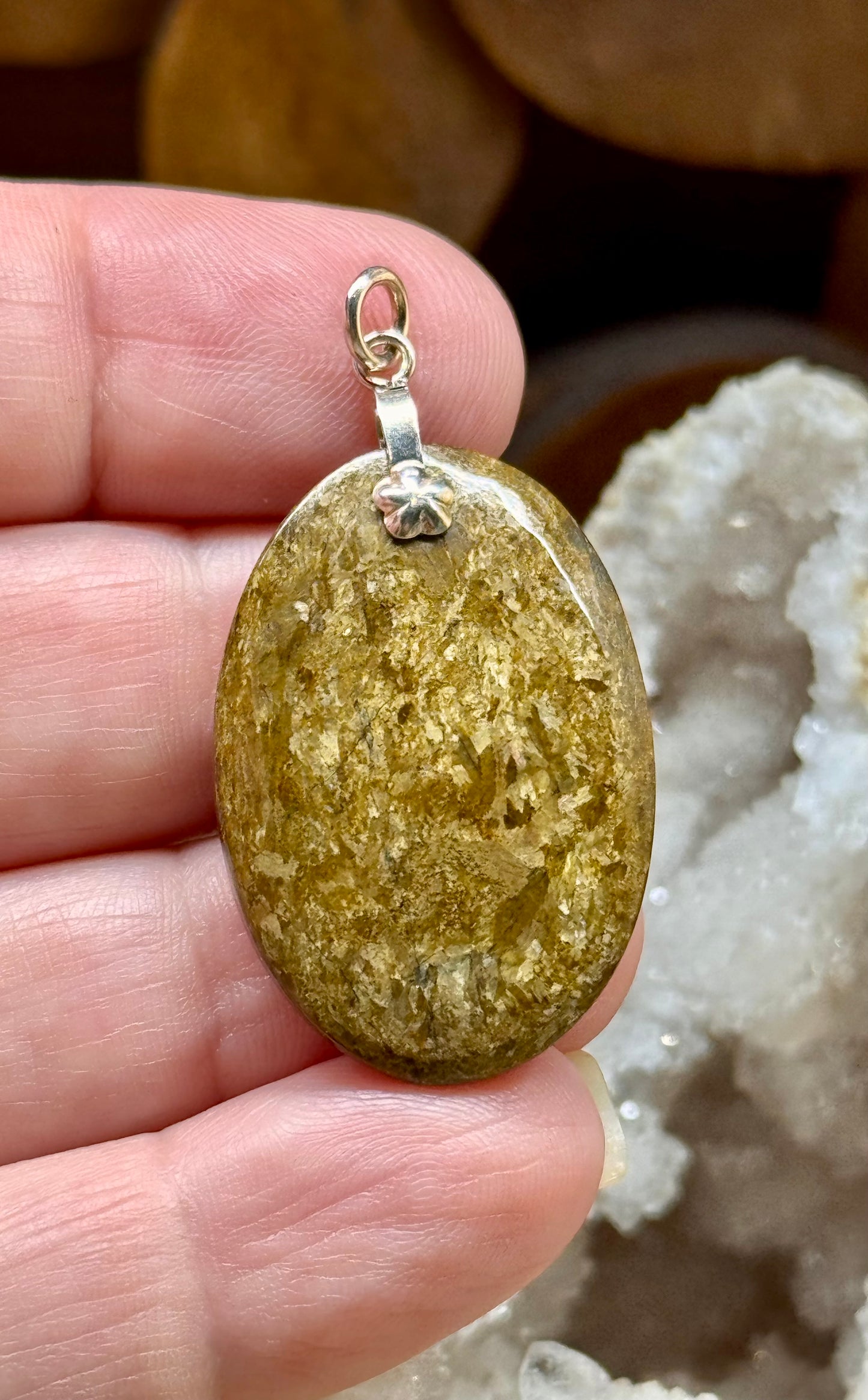 Pendentif en bronzite