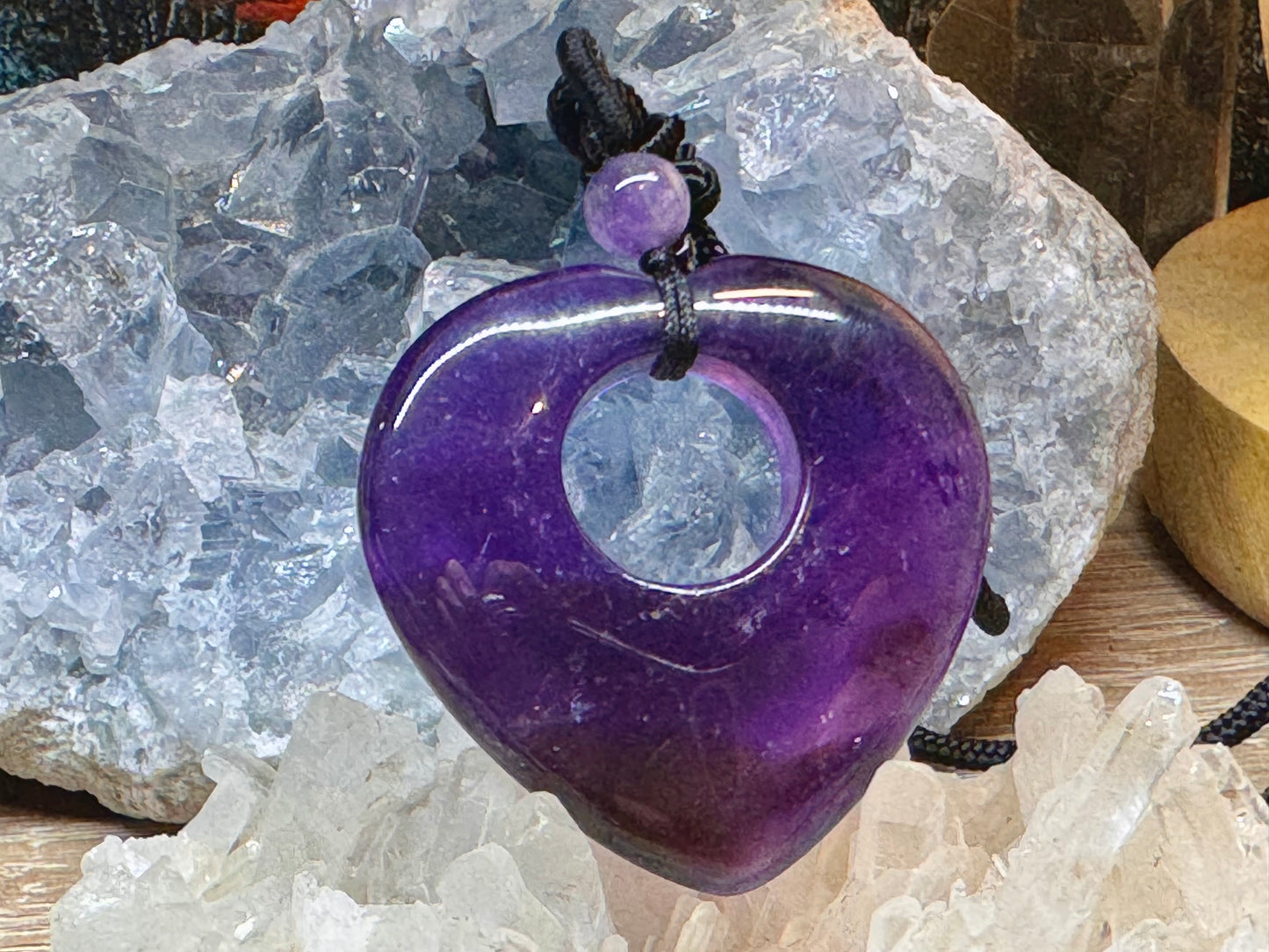 Pendentif d’améthyste forme cœur