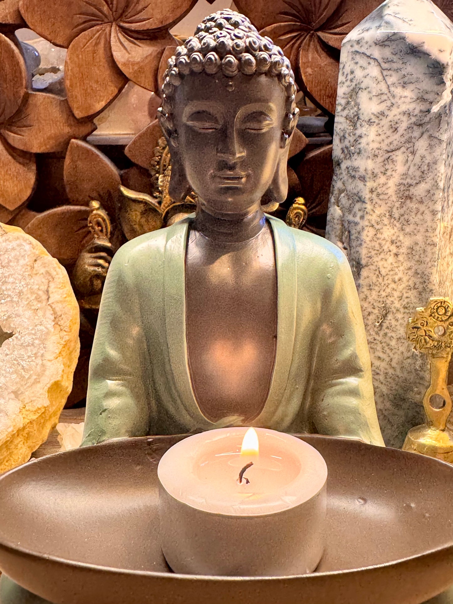 Statue Bouddha Offrandes