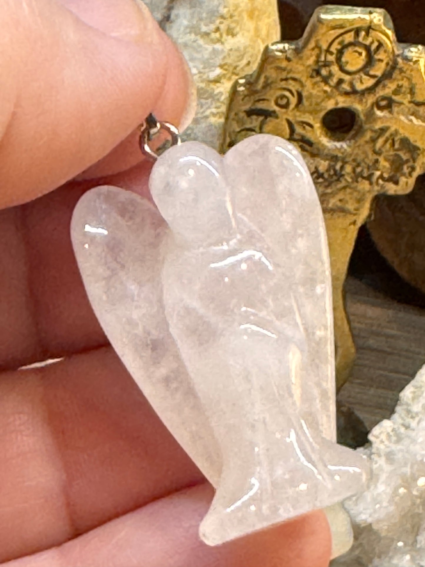 Pendentif ange en cristal de roche
