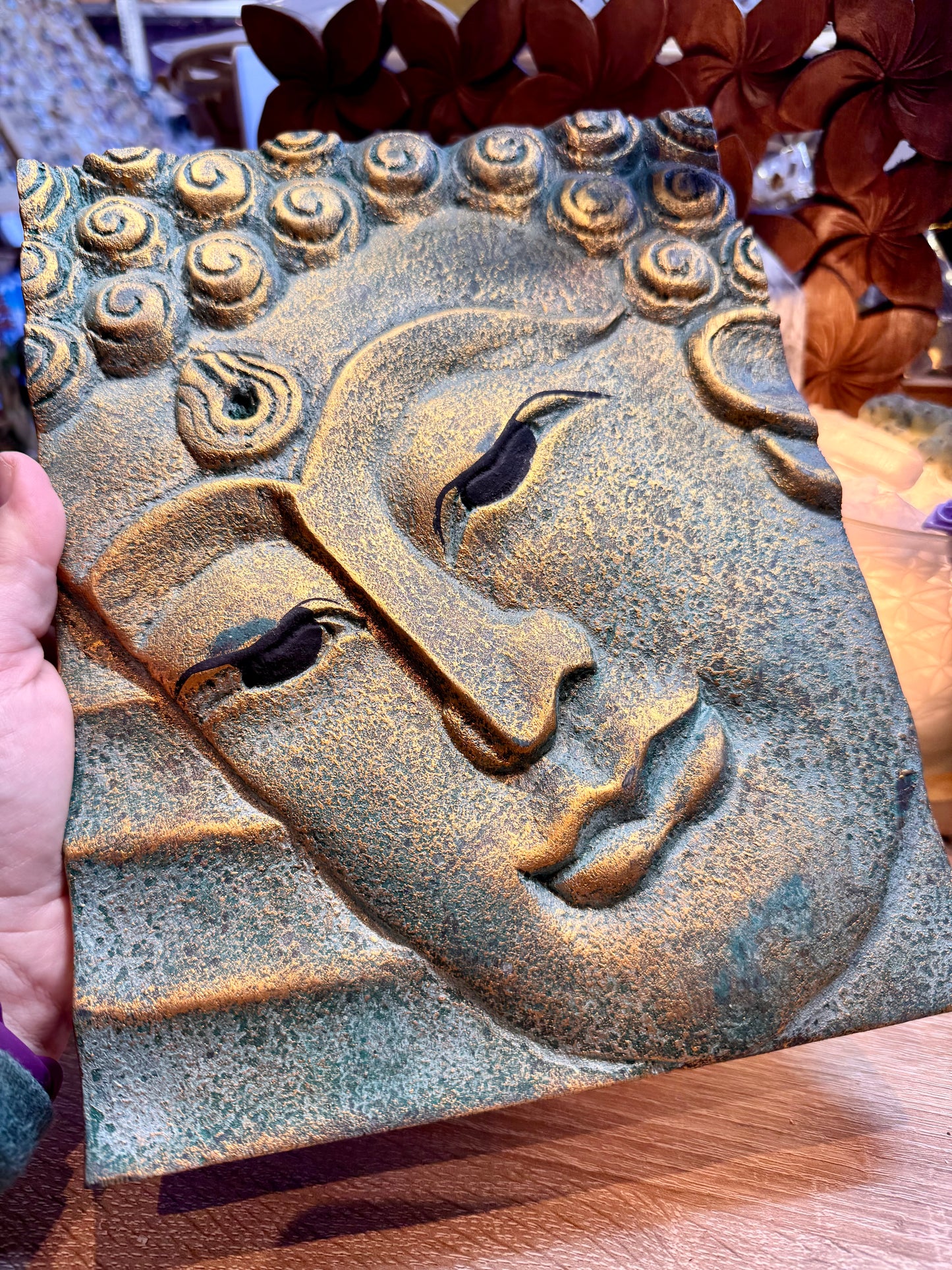 Cadre Bouddha en bois sculpté