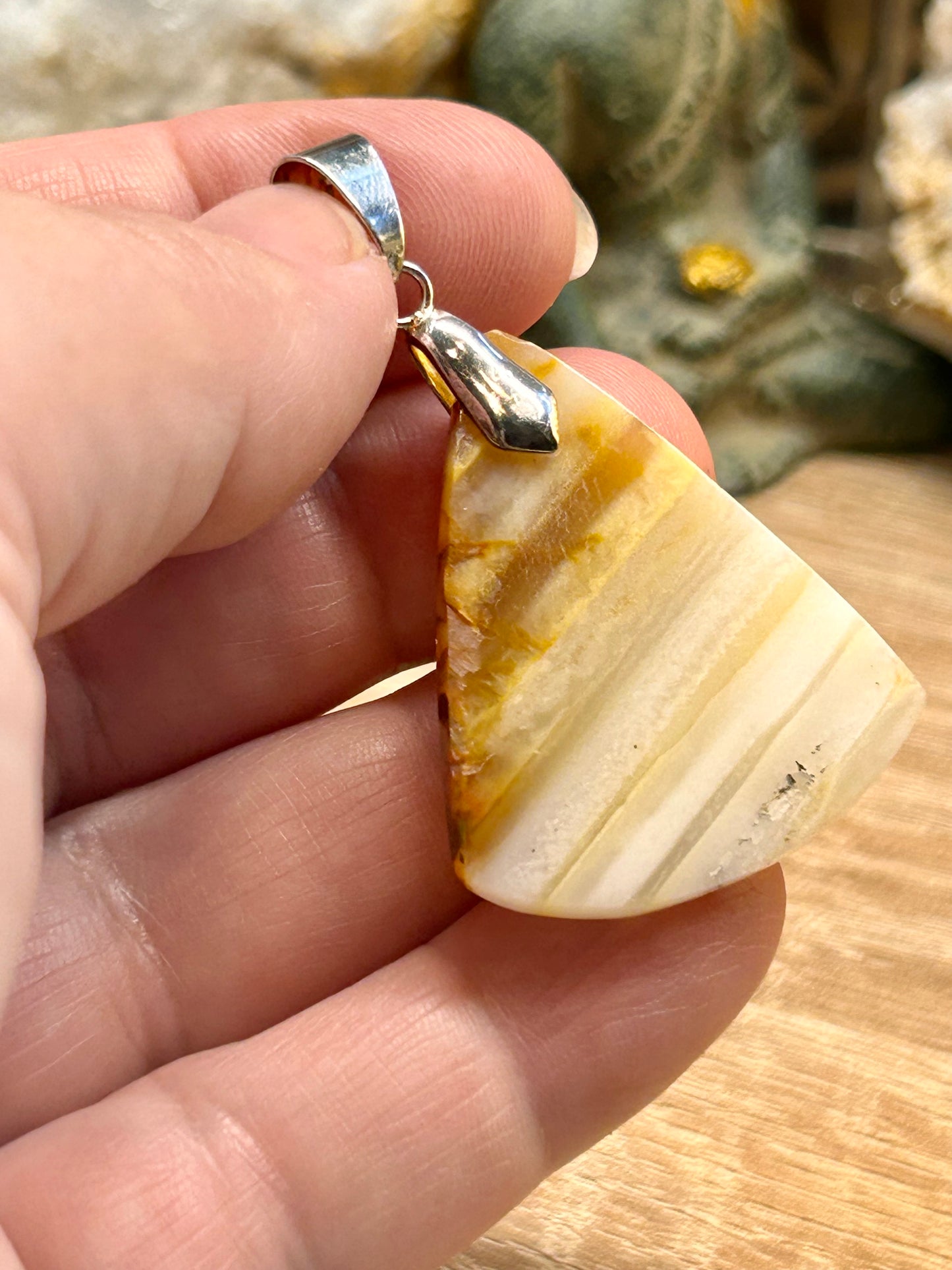 Pendentif d’agate rubanée