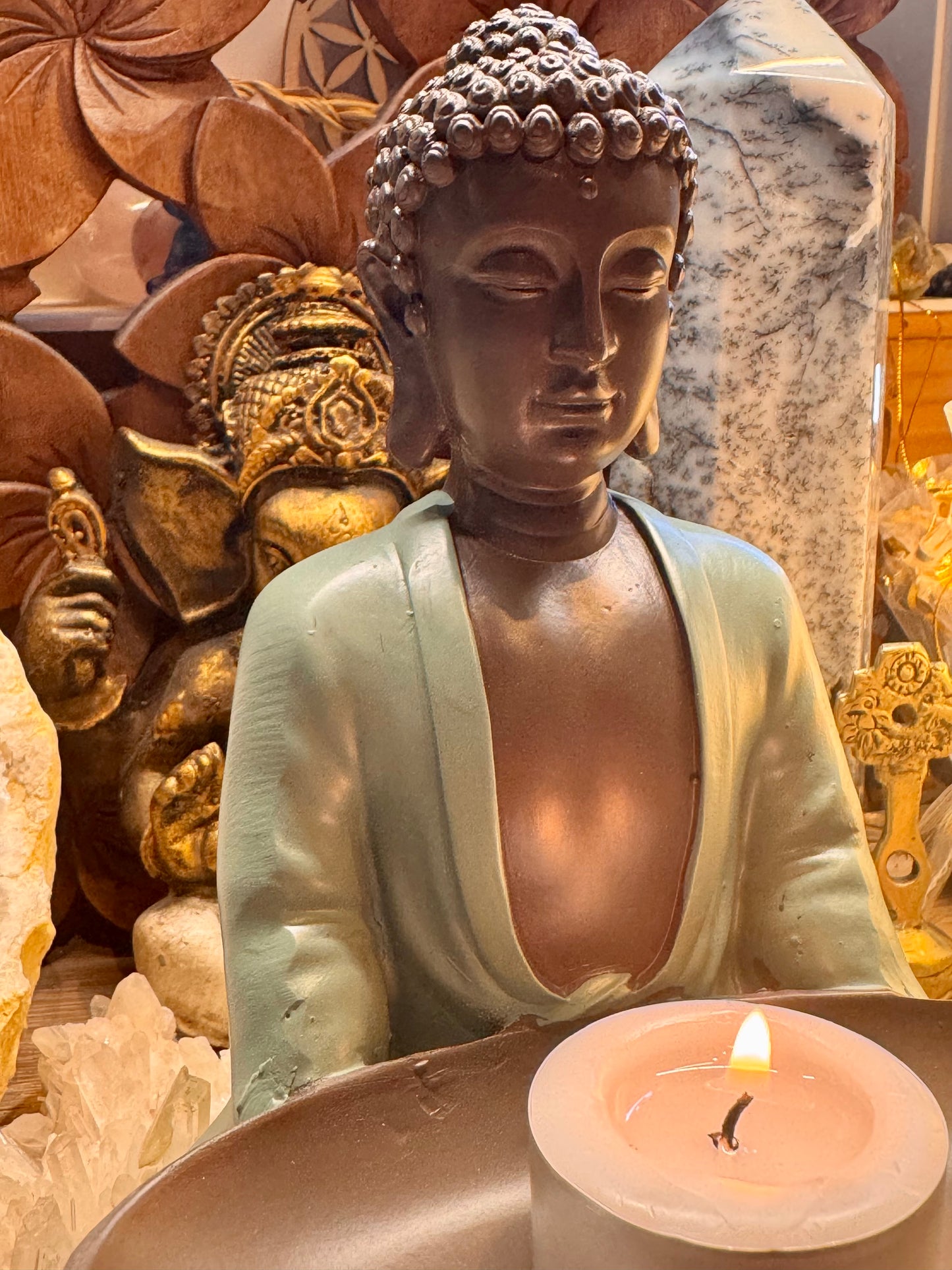 Statue Bouddha Offrandes