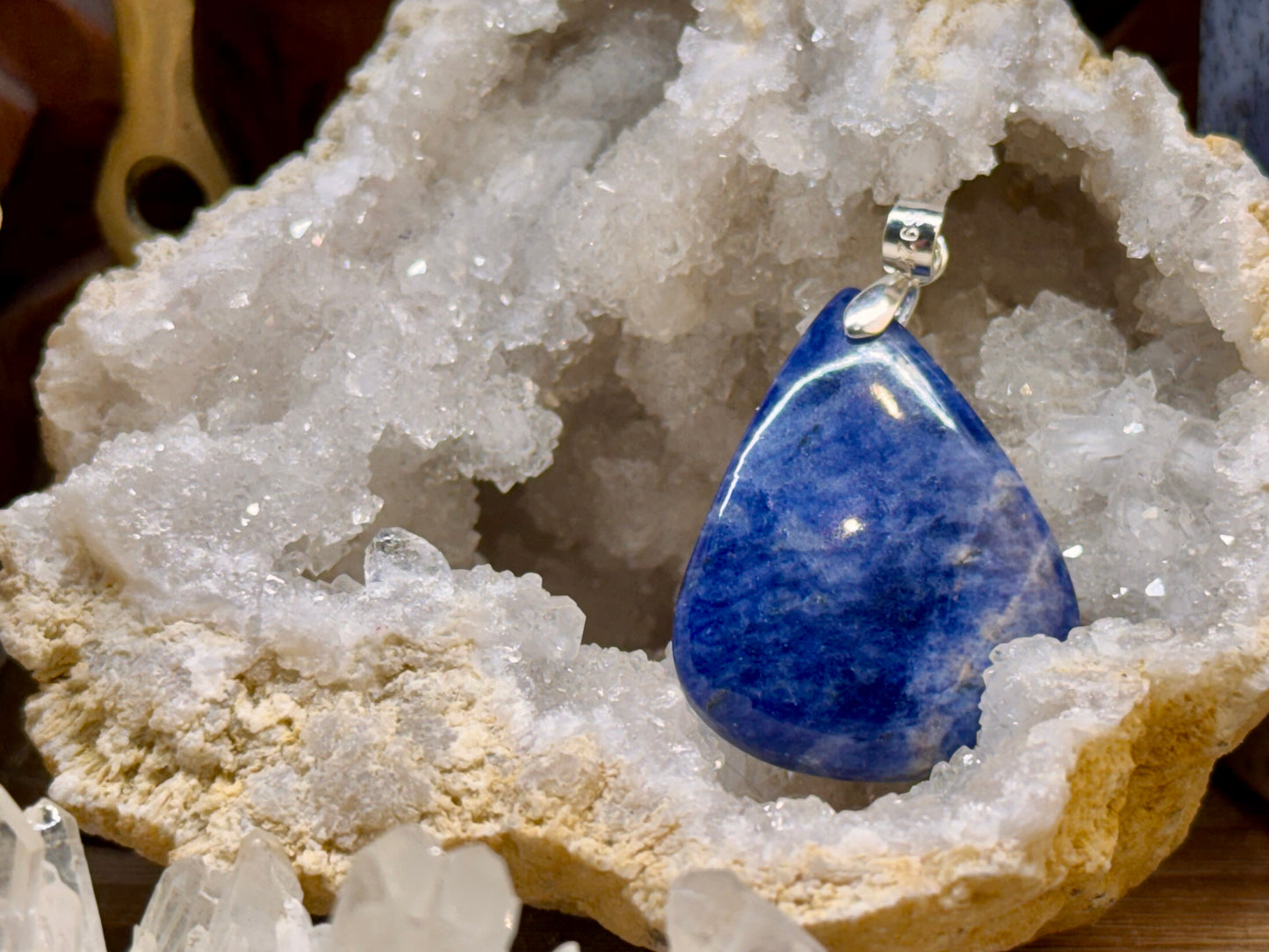 Pendentif de sodalite