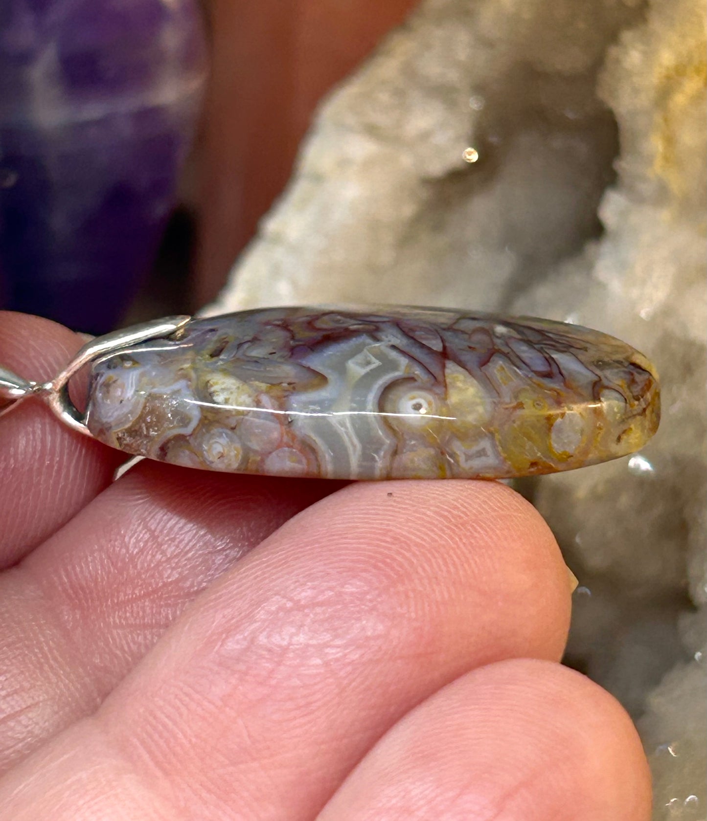 Pendentif d’agate racine de palmier jaune