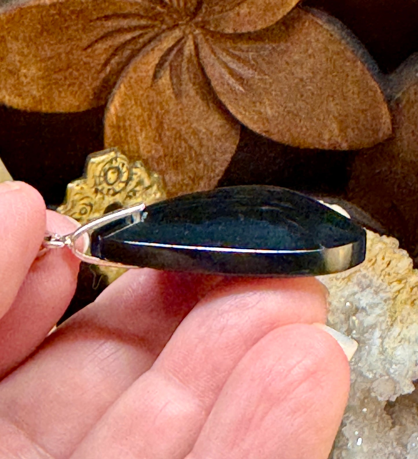 Pendentif d’obsidienne œil céleste