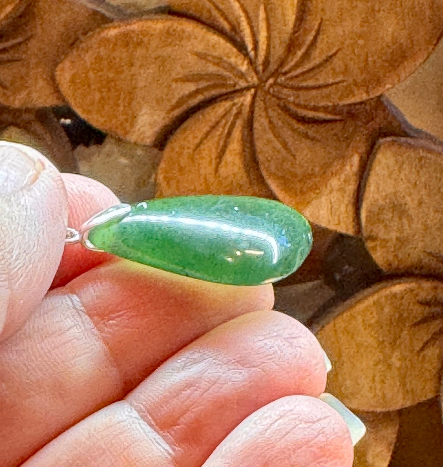 Pendentif en jade néphrite