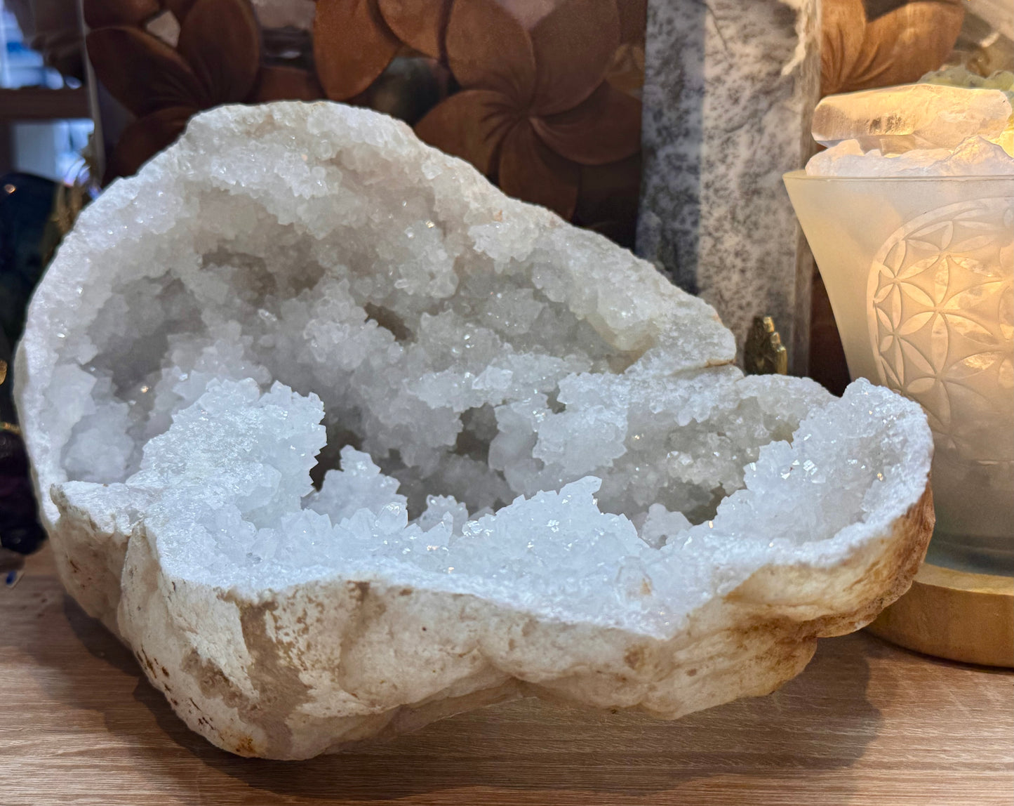 Géode de quartz blanc