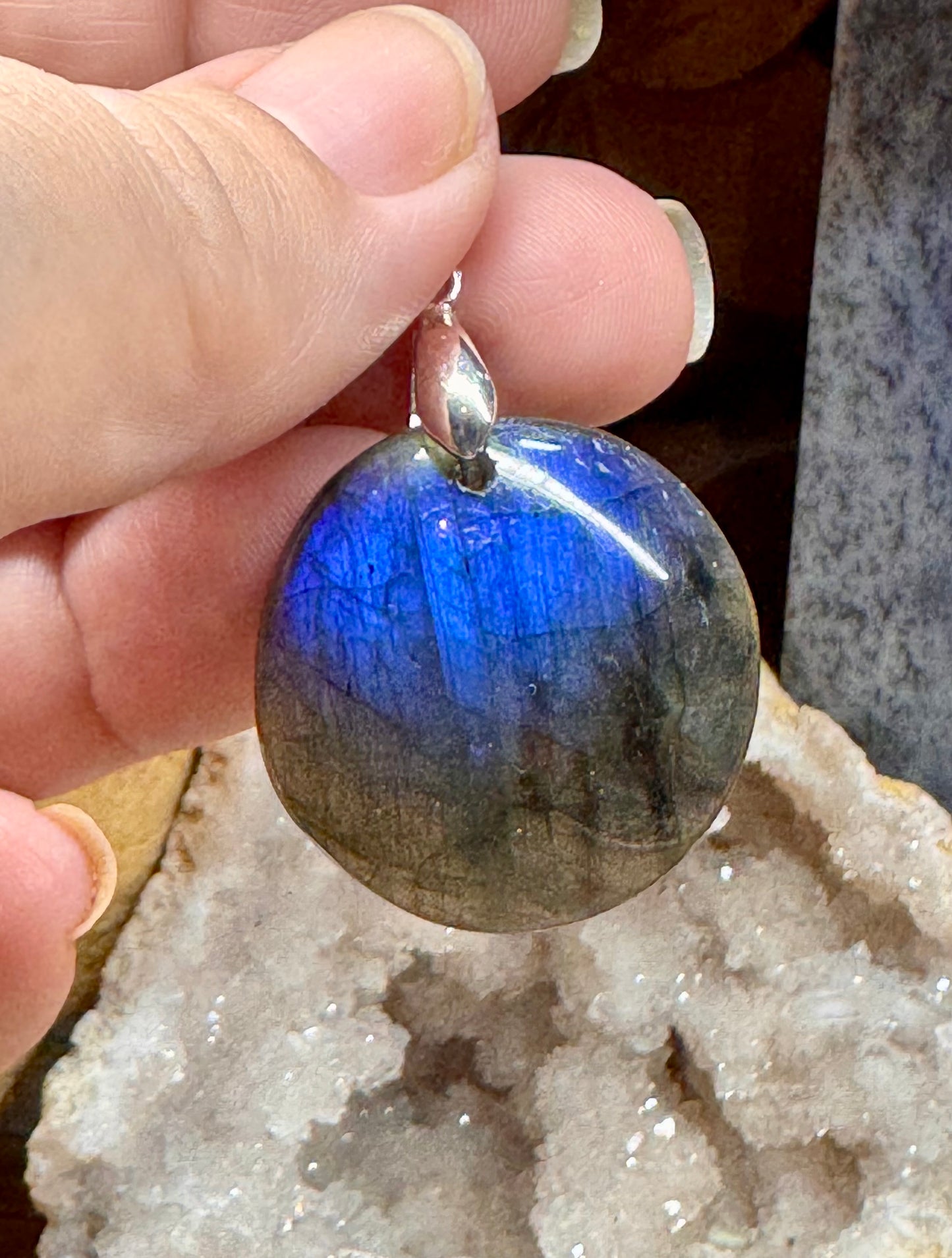Pendentif de labradorite