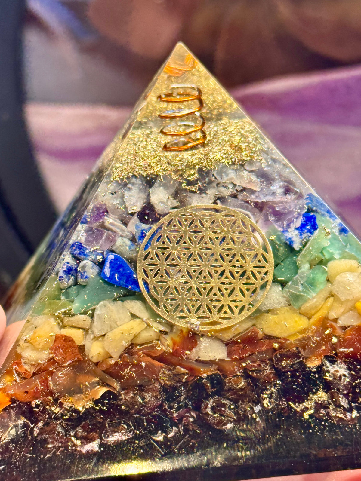Orgonite Pyramidale "Équilibre et Harmonie"