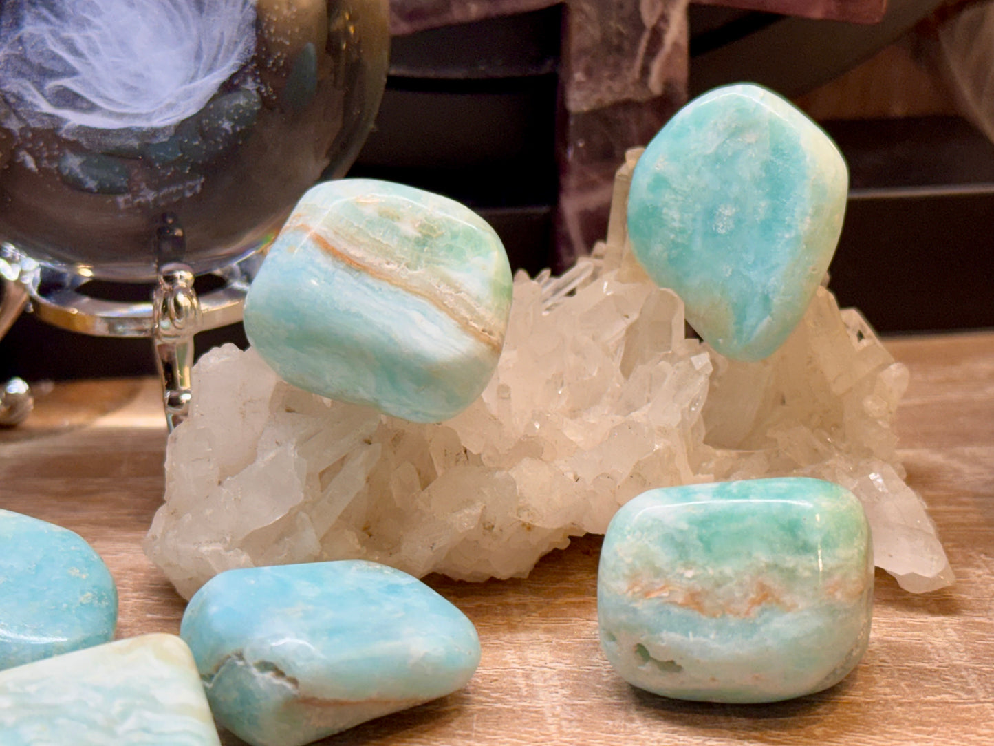 Pierre roulée d’Aragonite Bleue