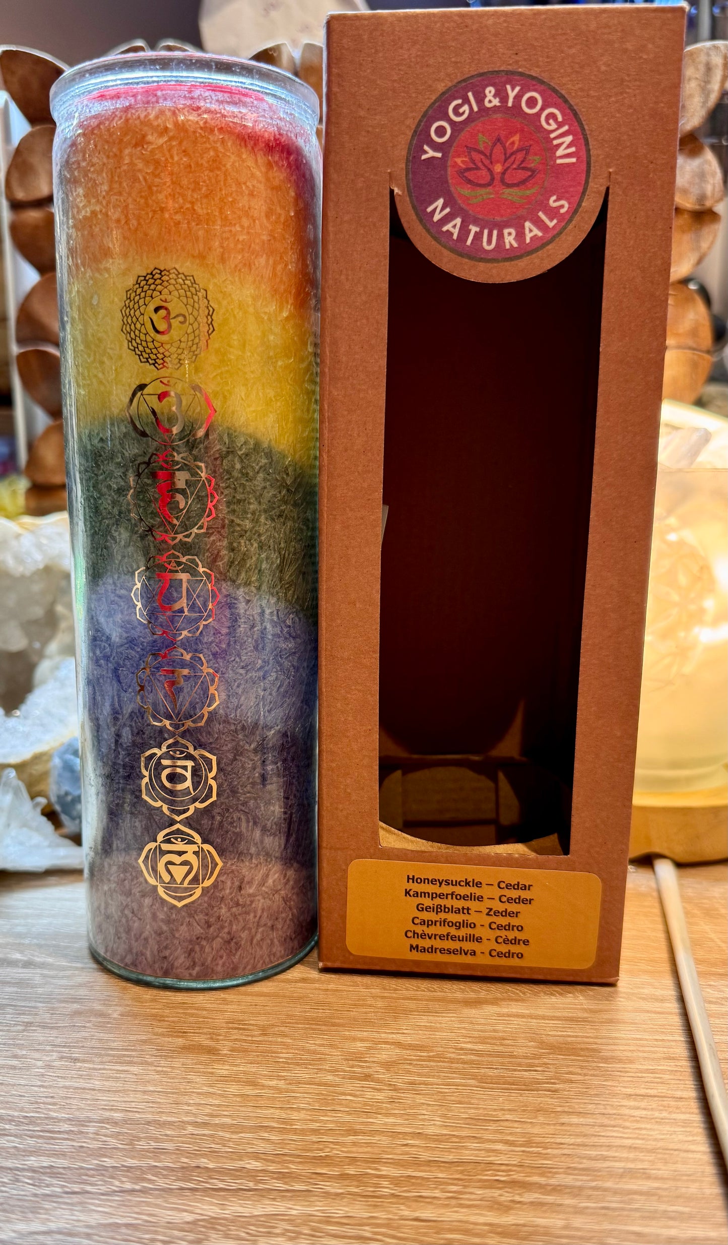 Bougie 7 chakras avec symboles